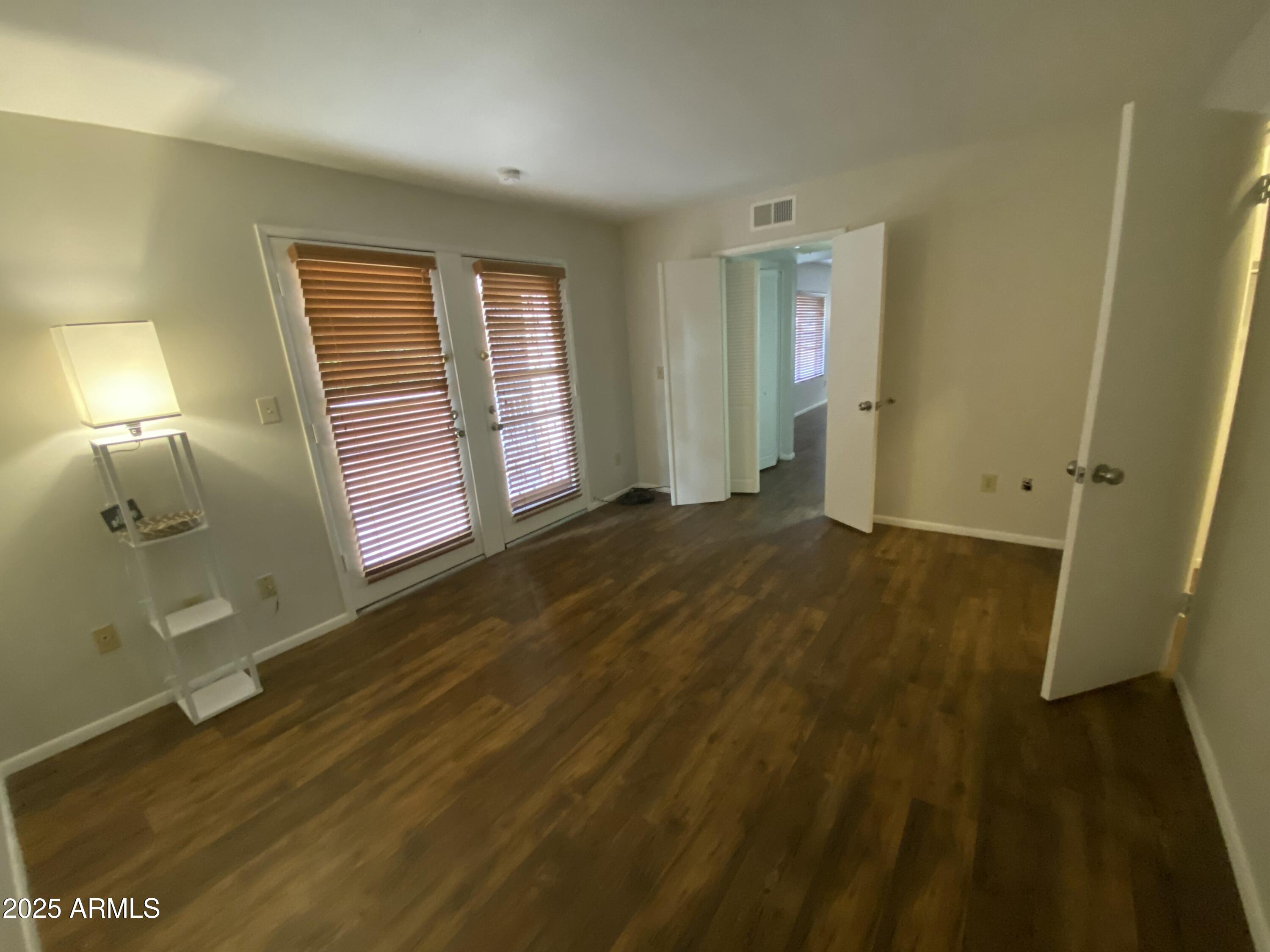 10828 N BILTMORE Drive, 133