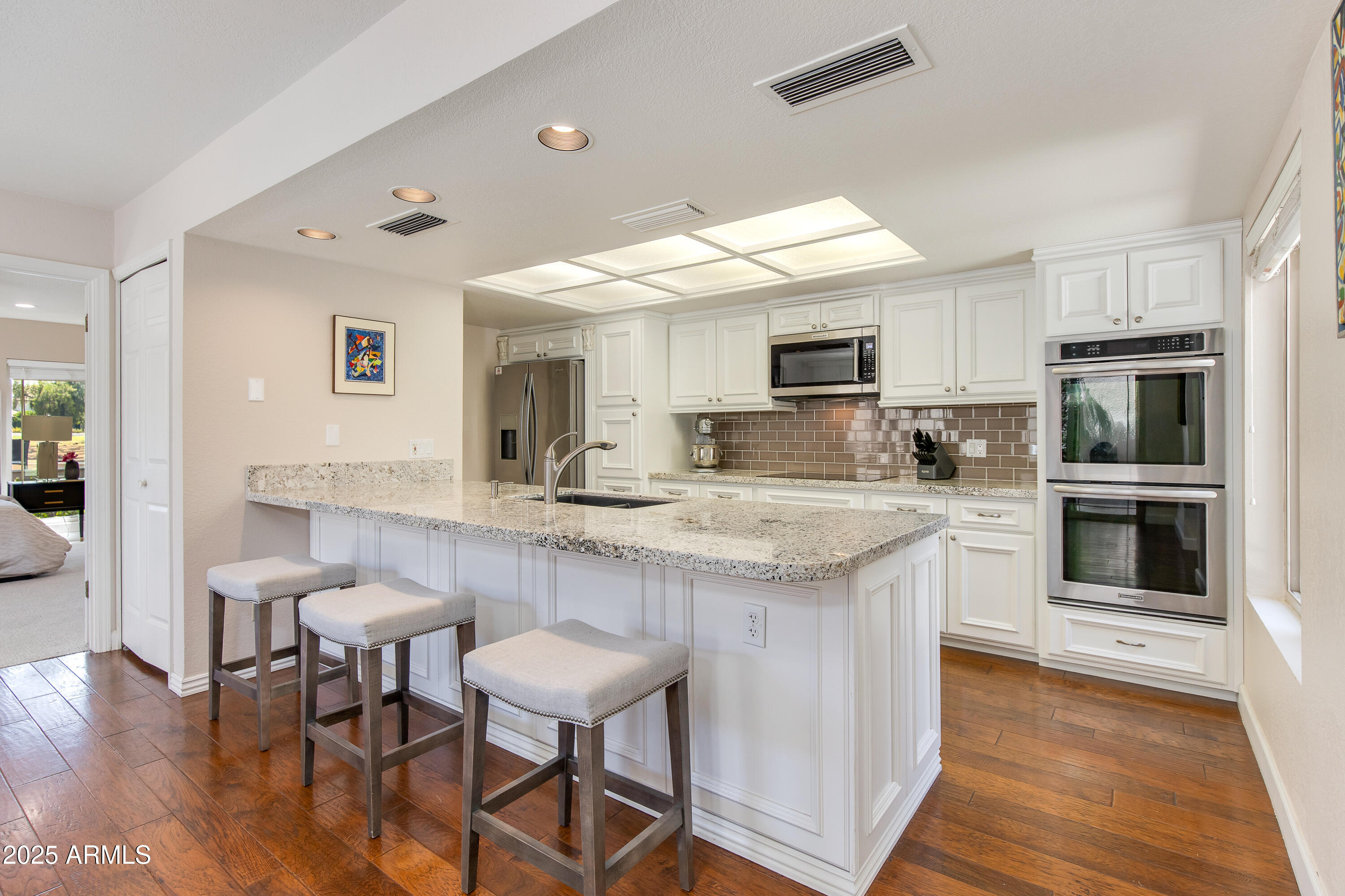 5205 N 25TH Place