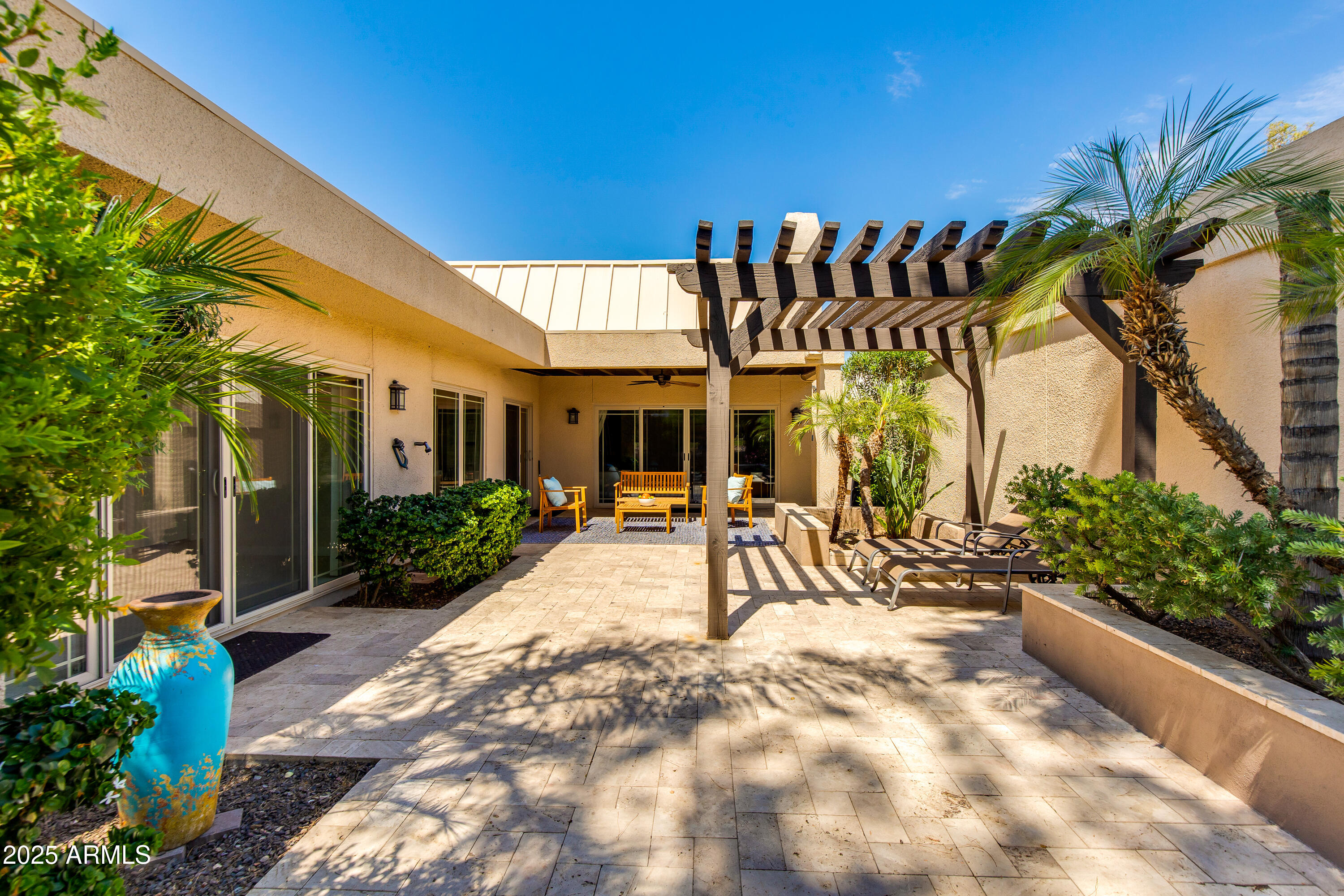 5205 N 25TH Place