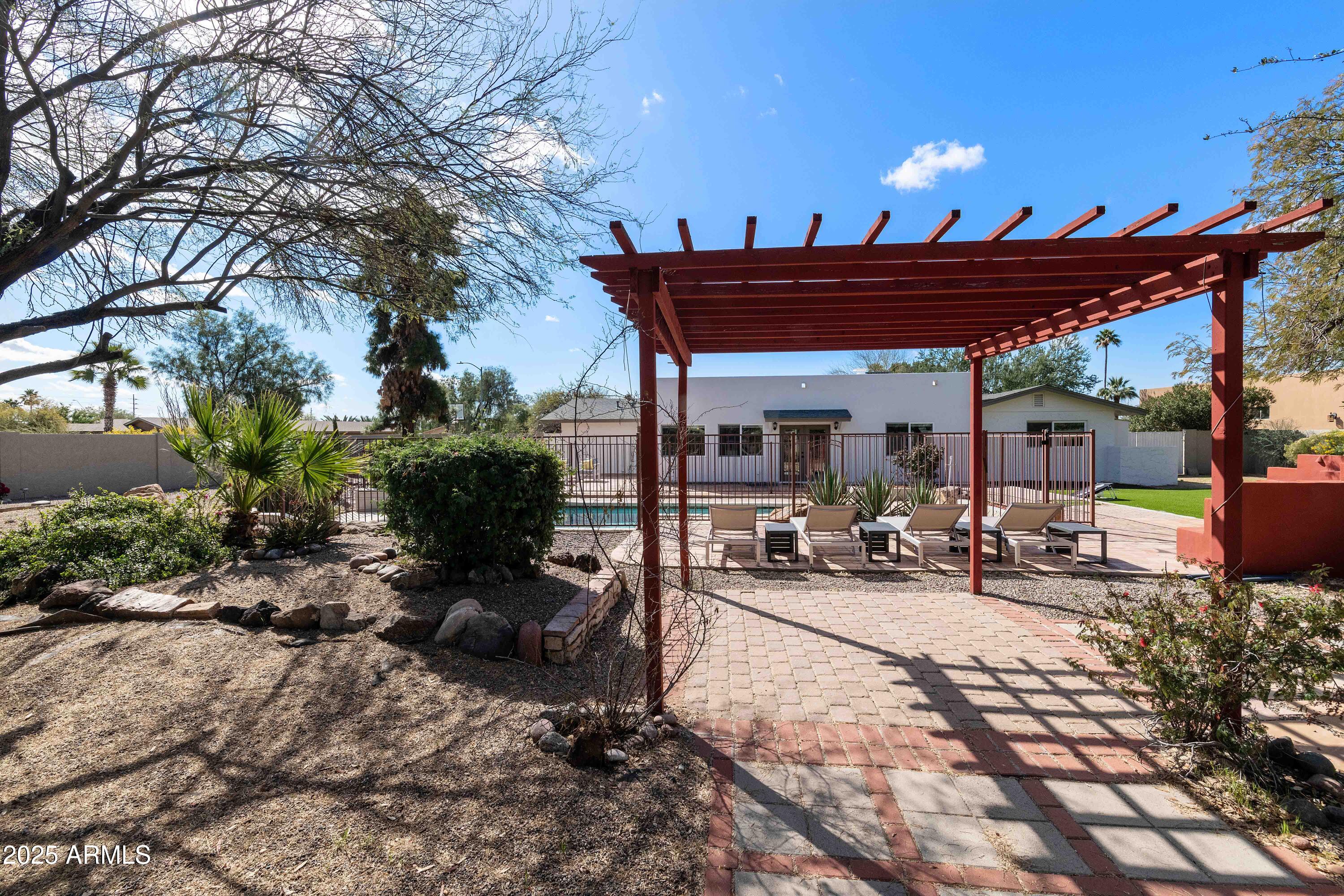 7074 E ASTER Drive