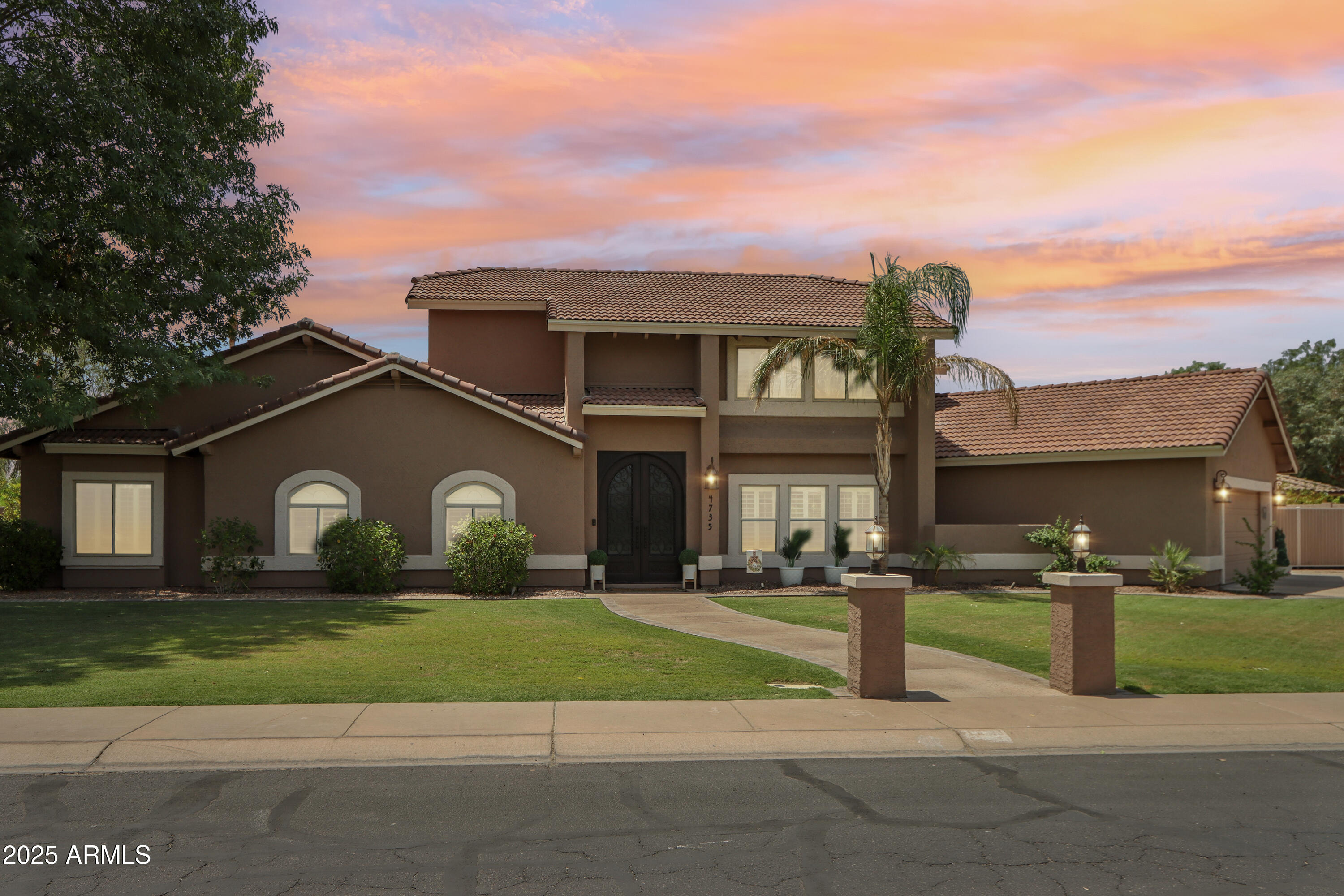 4735 E HARMONY Circle