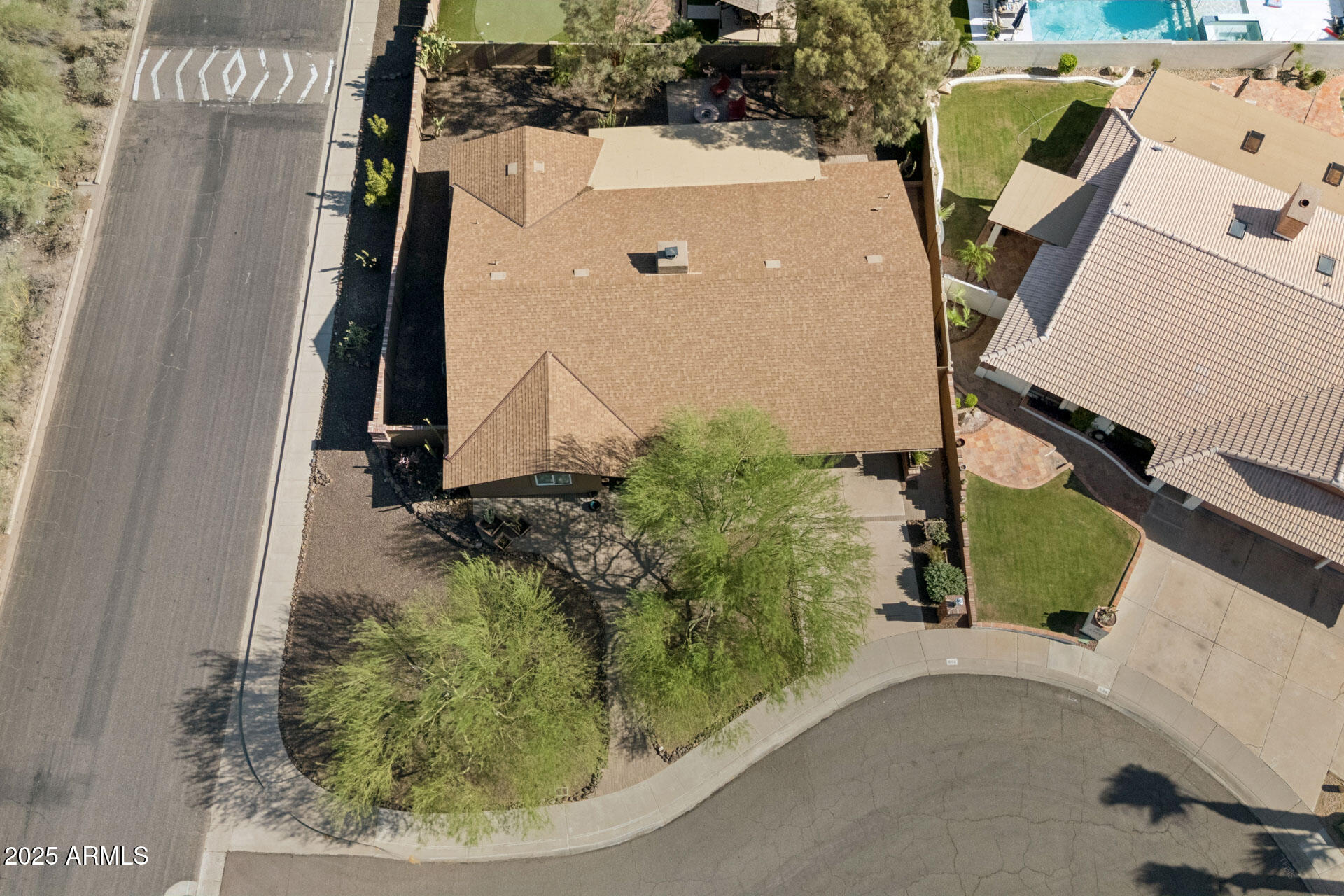 8102 N DREAMY DRAW Drive