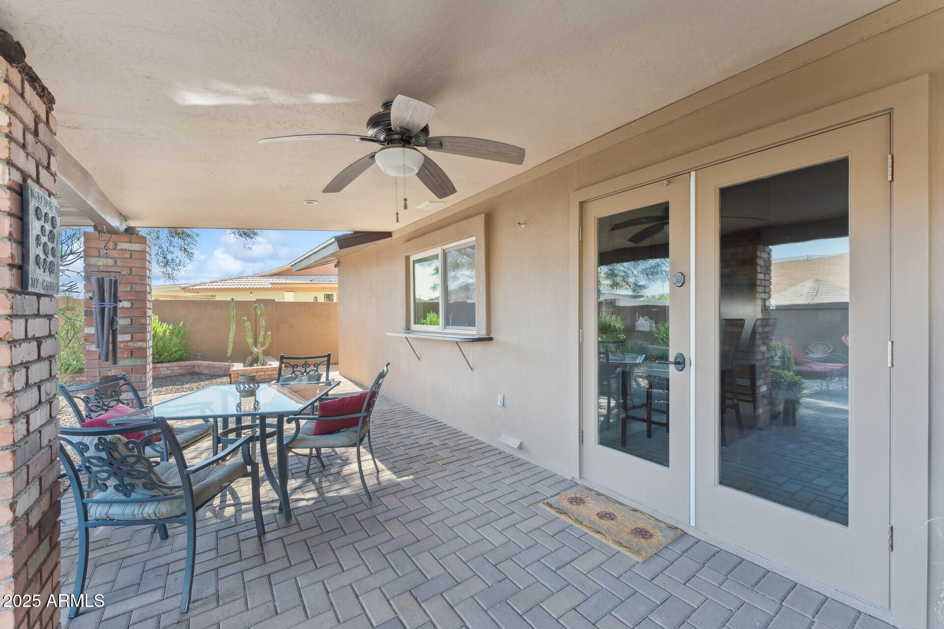 8102 N DREAMY DRAW Drive