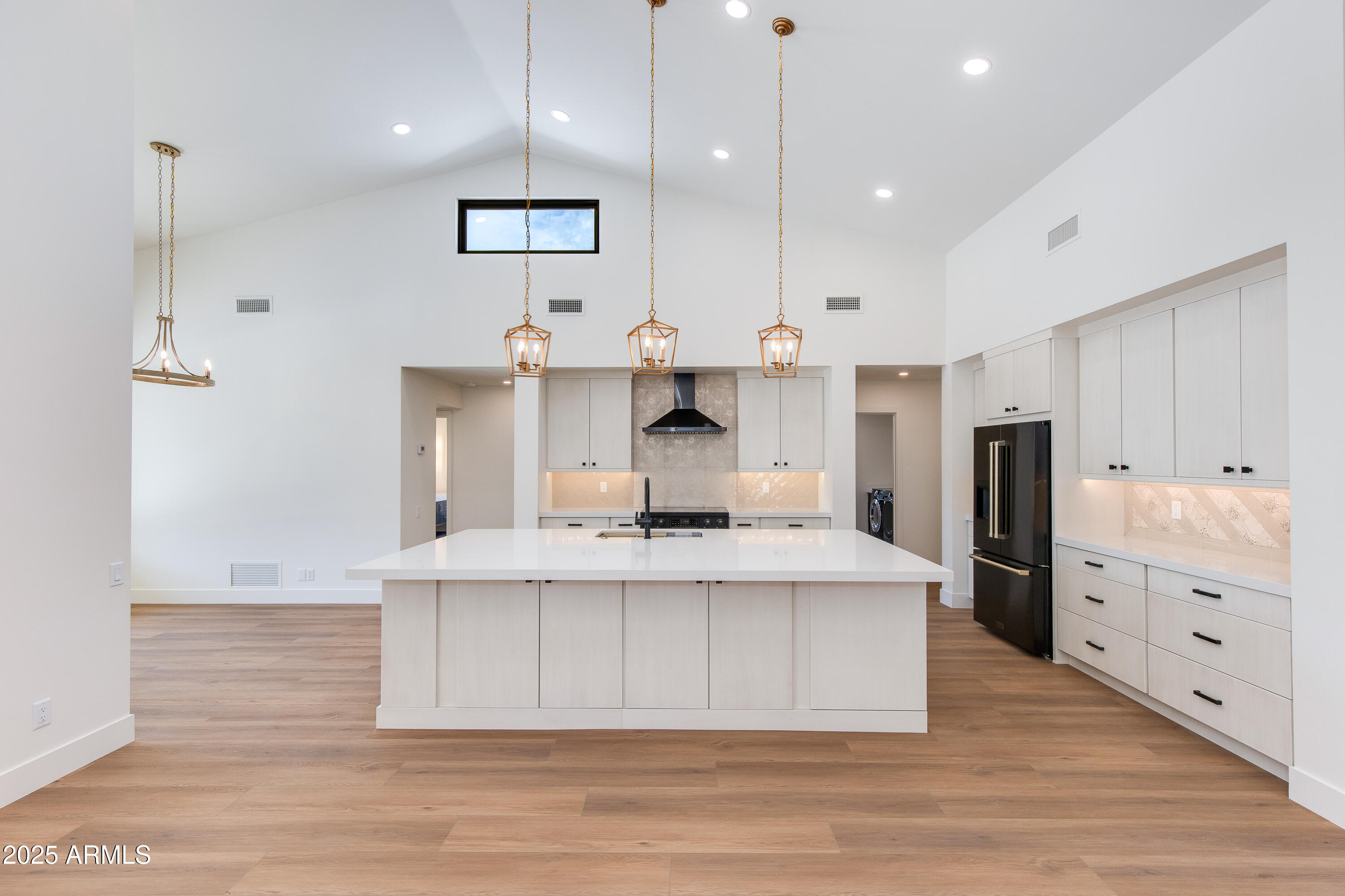 8390 E CHERYL Drive