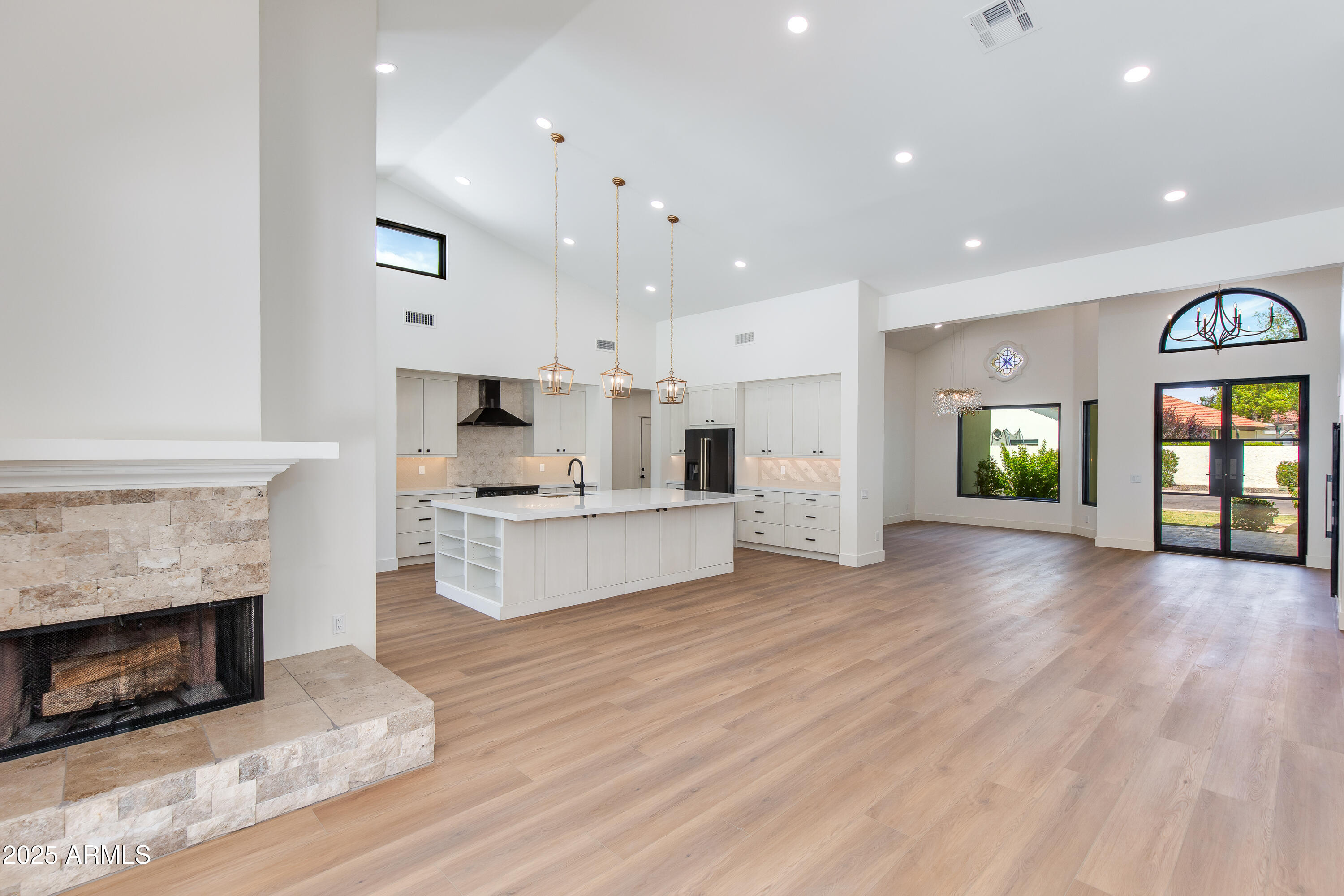 8390 E CHERYL Drive