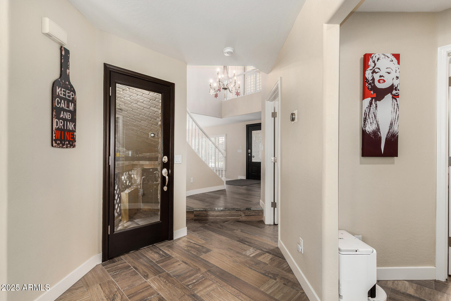 7242 W CRABAPPLE Drive