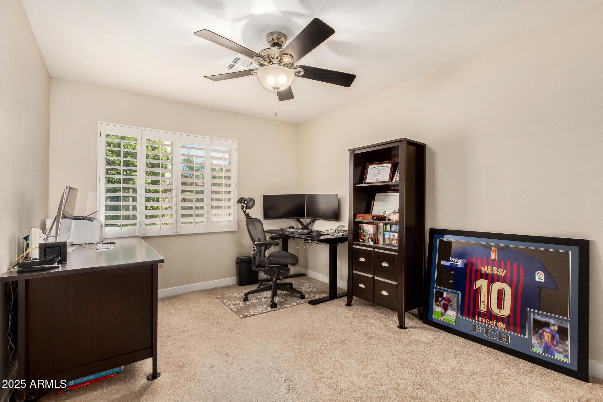 7242 W CRABAPPLE Drive