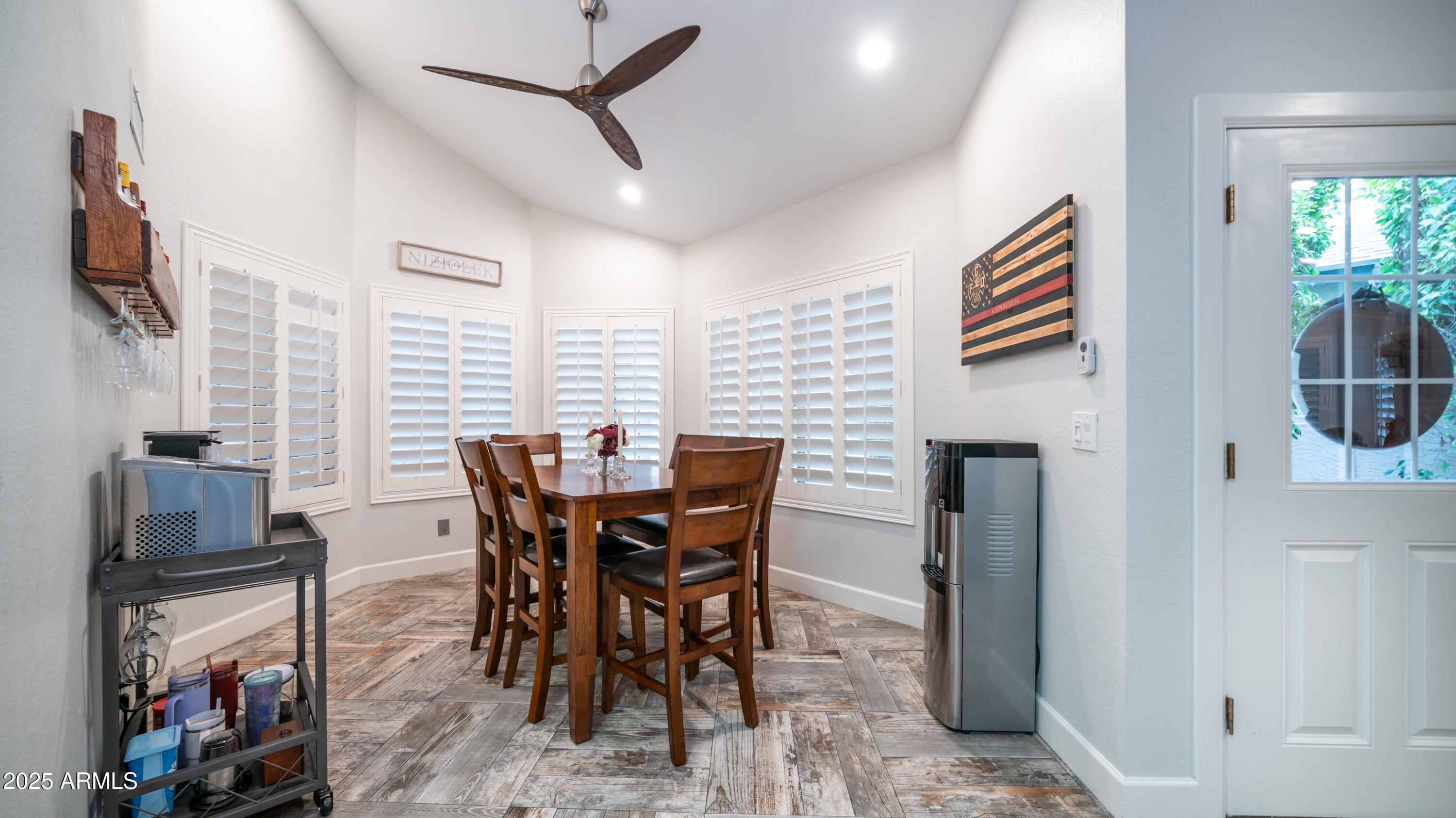 8865 W John Cabot Road