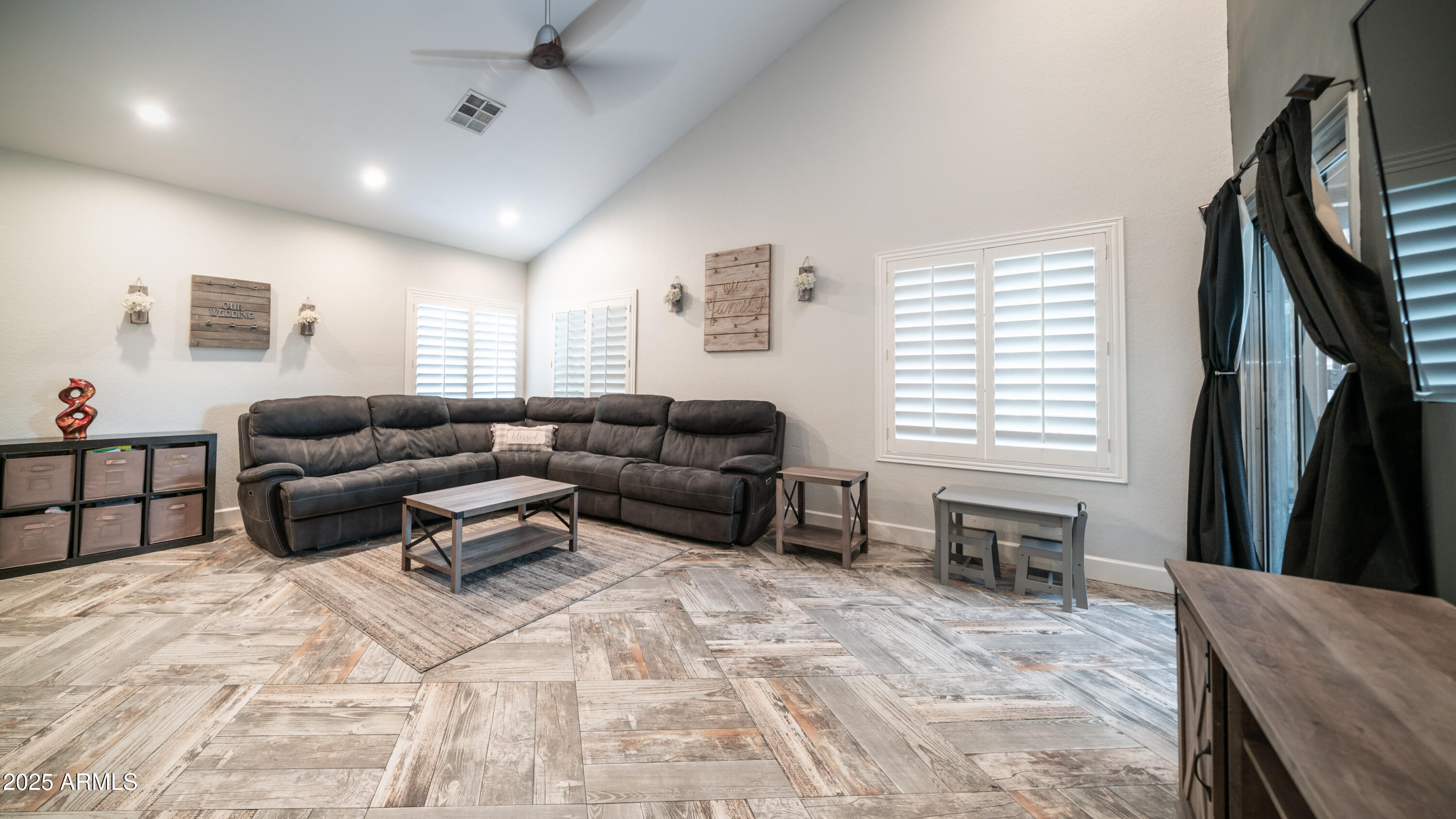 8865 W John Cabot Road