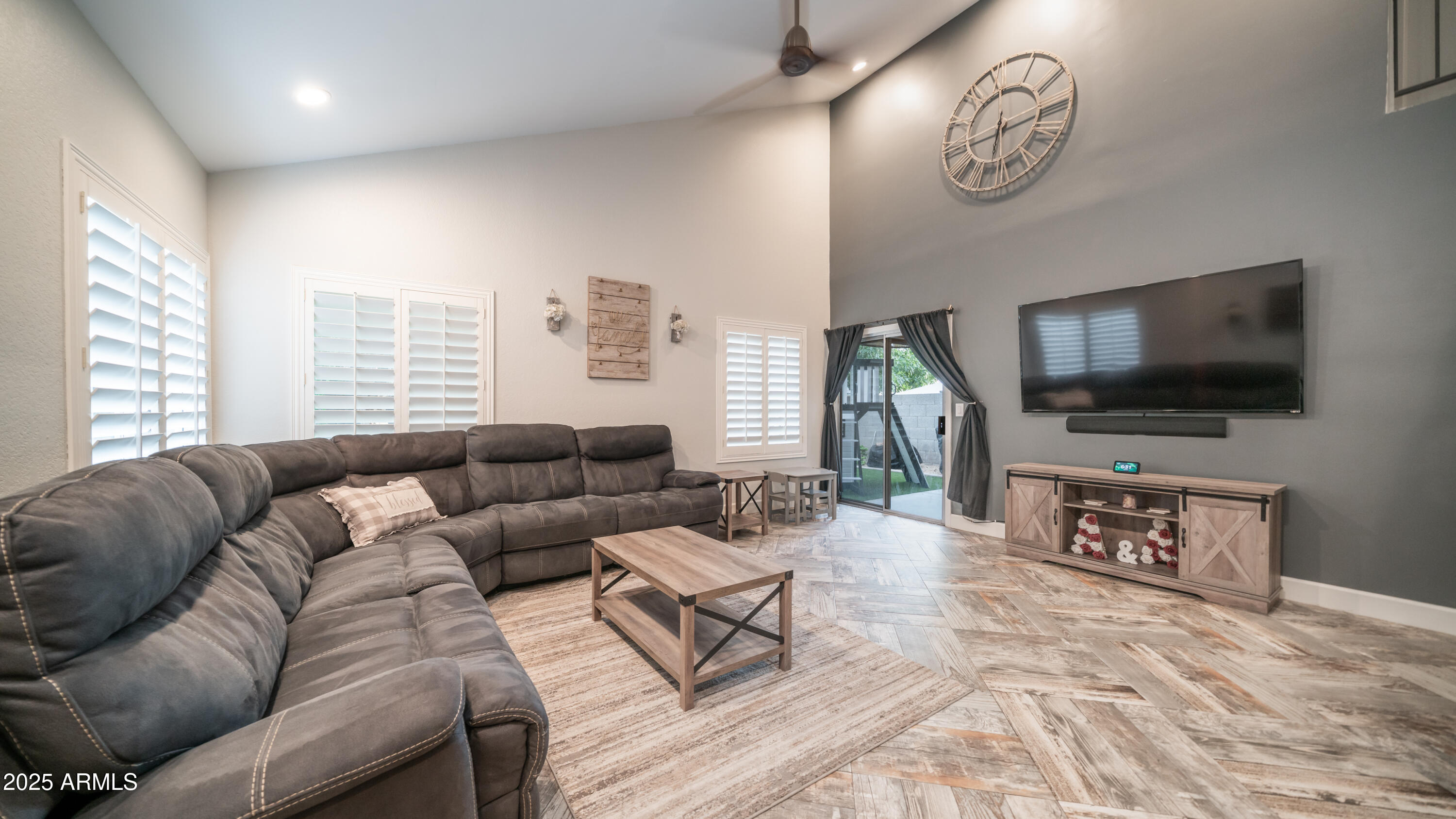 8865 W John Cabot Road