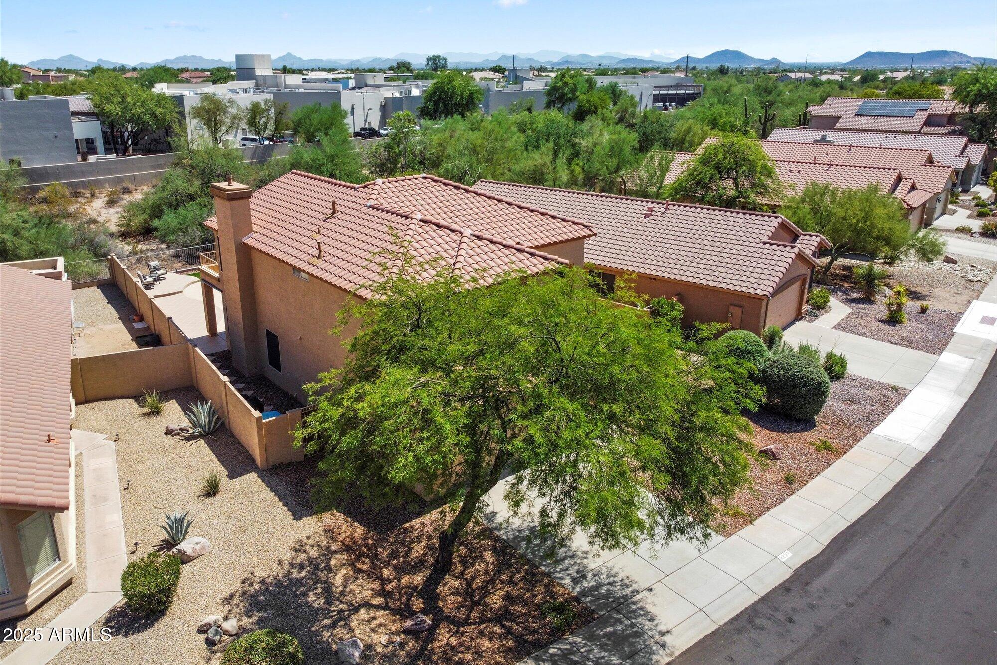 4627 E JUANA Court