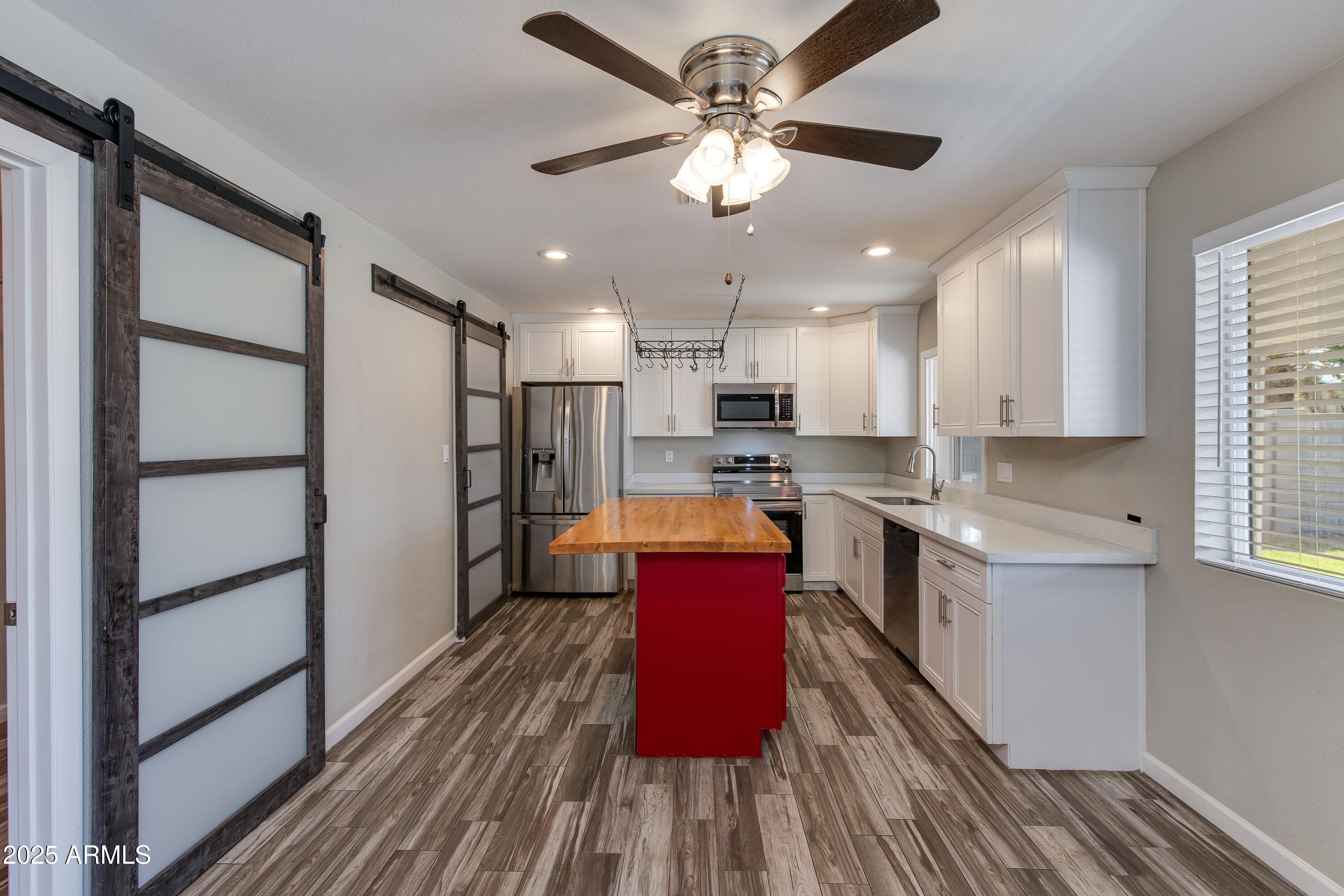 4329 W SIERRA Street