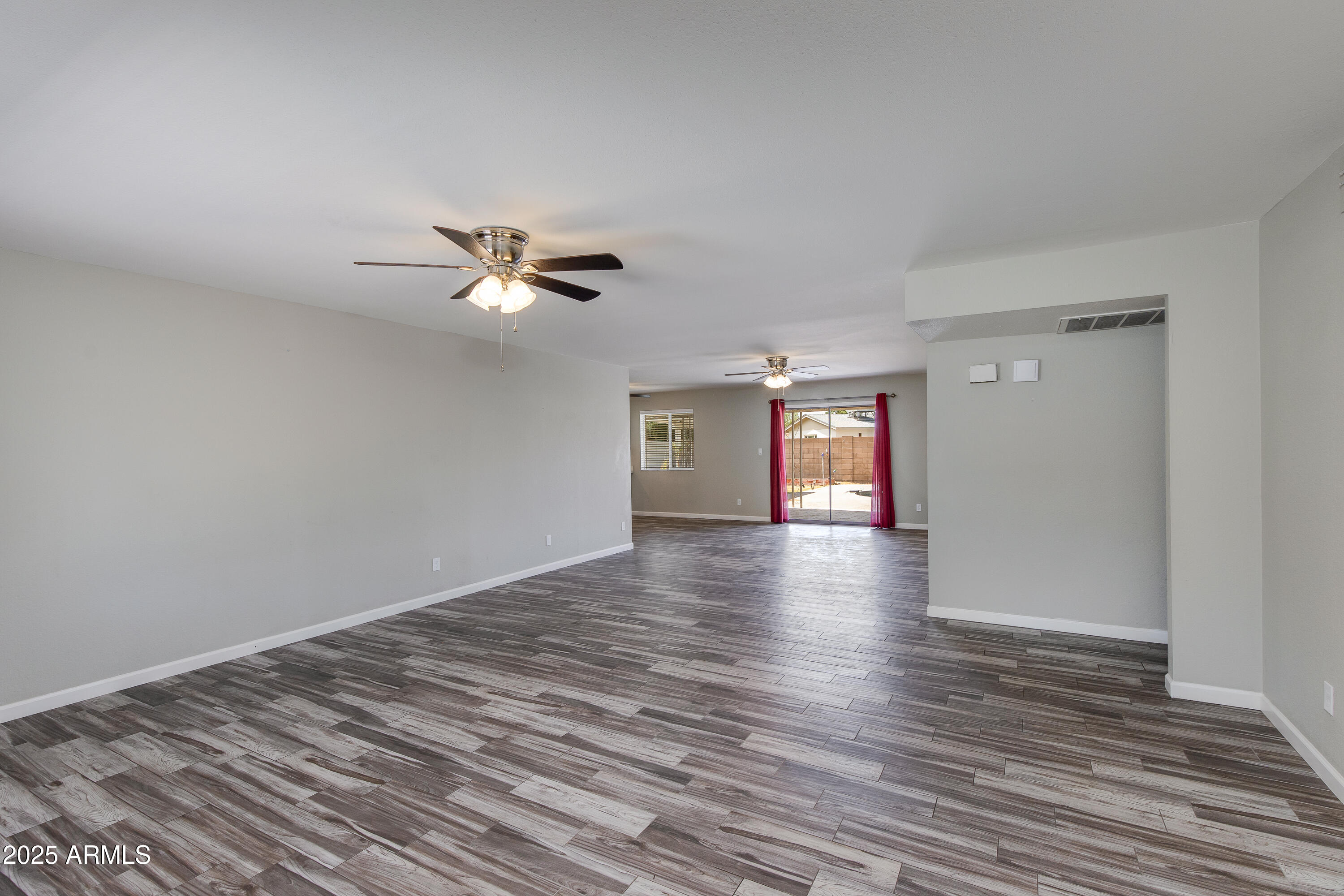 4329 W SIERRA Street