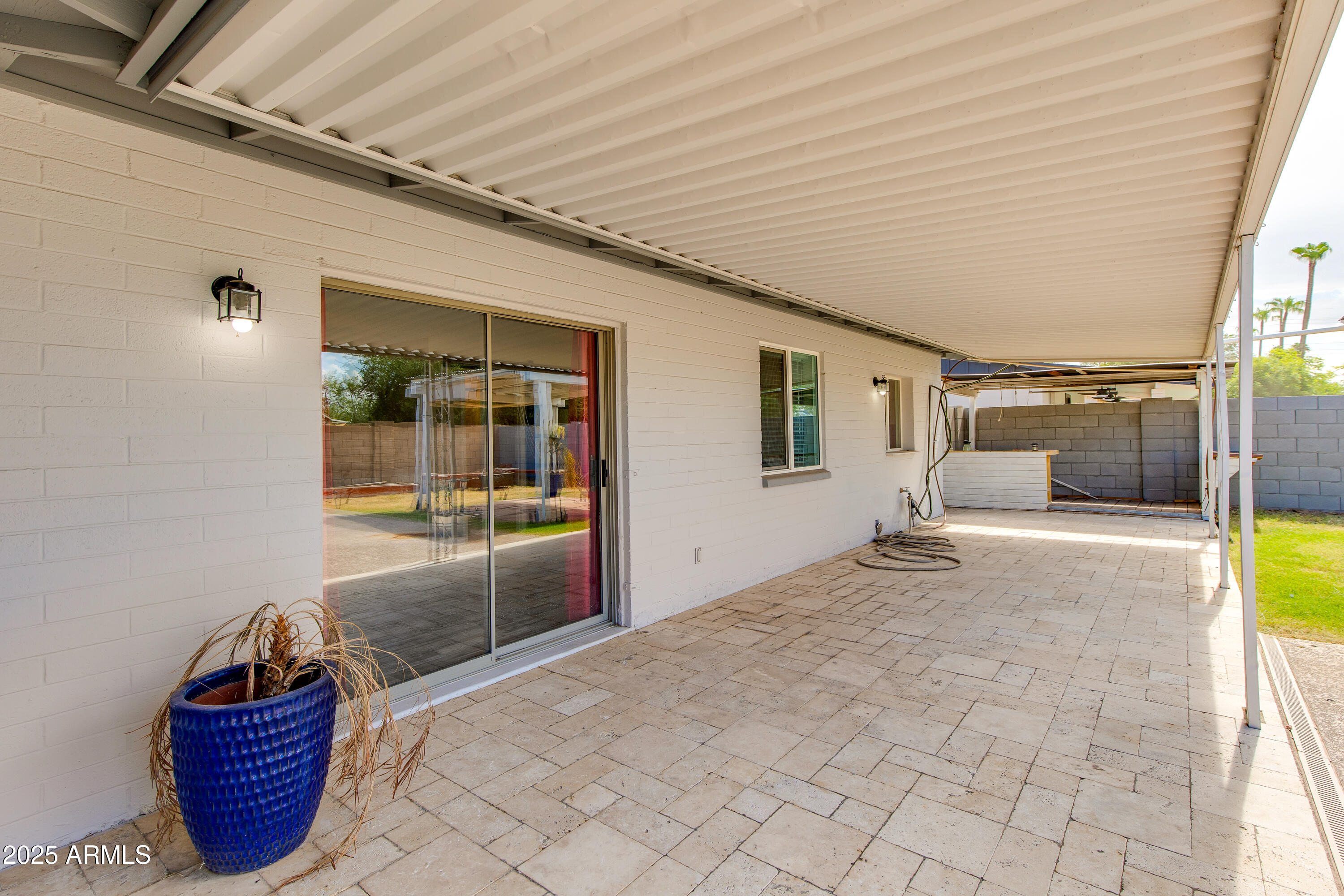 4329 W SIERRA Street