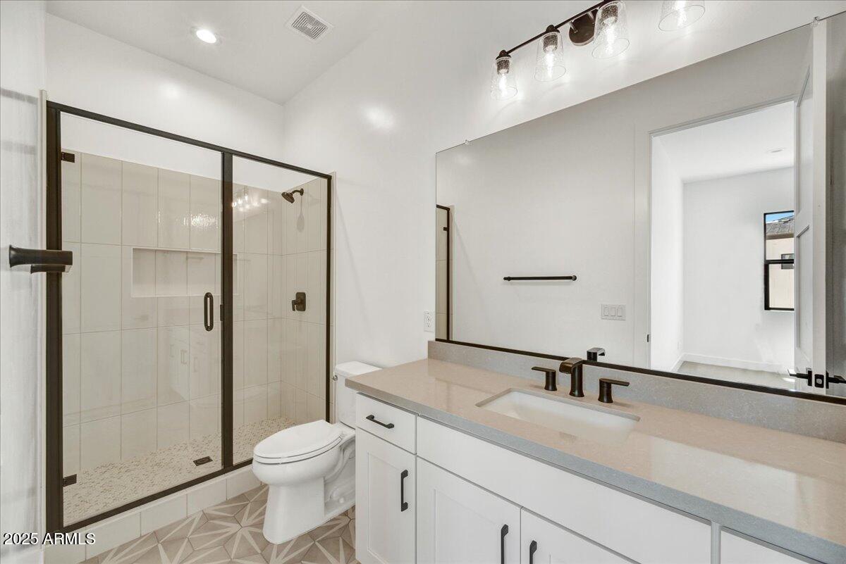 3330 W DESERT DAWN Drive