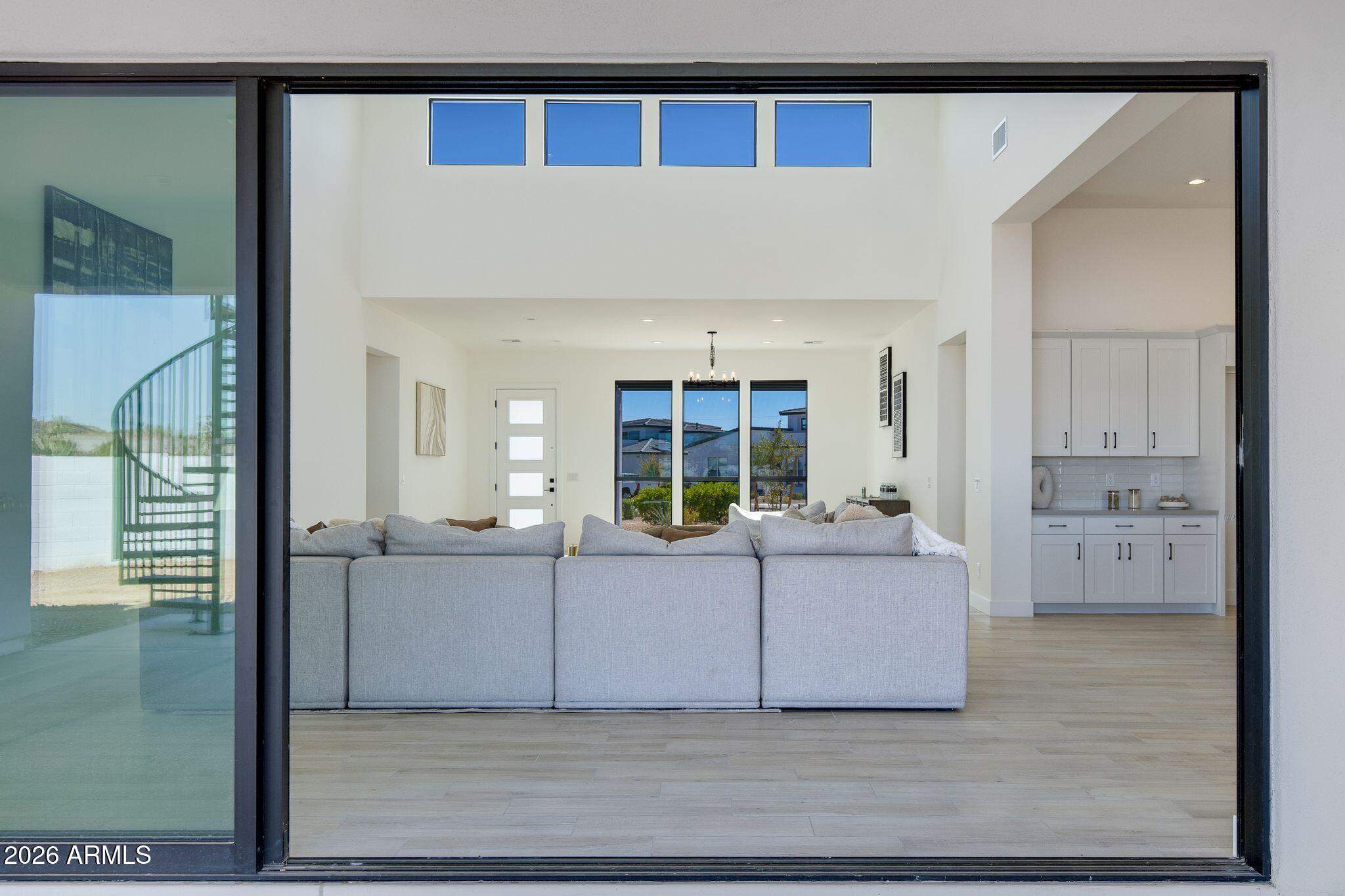 3330 W DESERT DAWN Drive