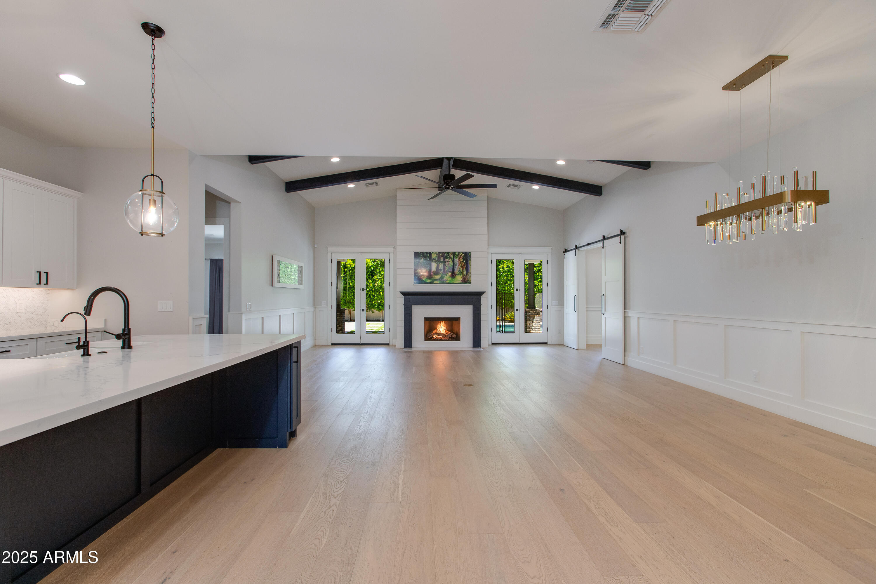 3802 E HIGHLAND Avenue