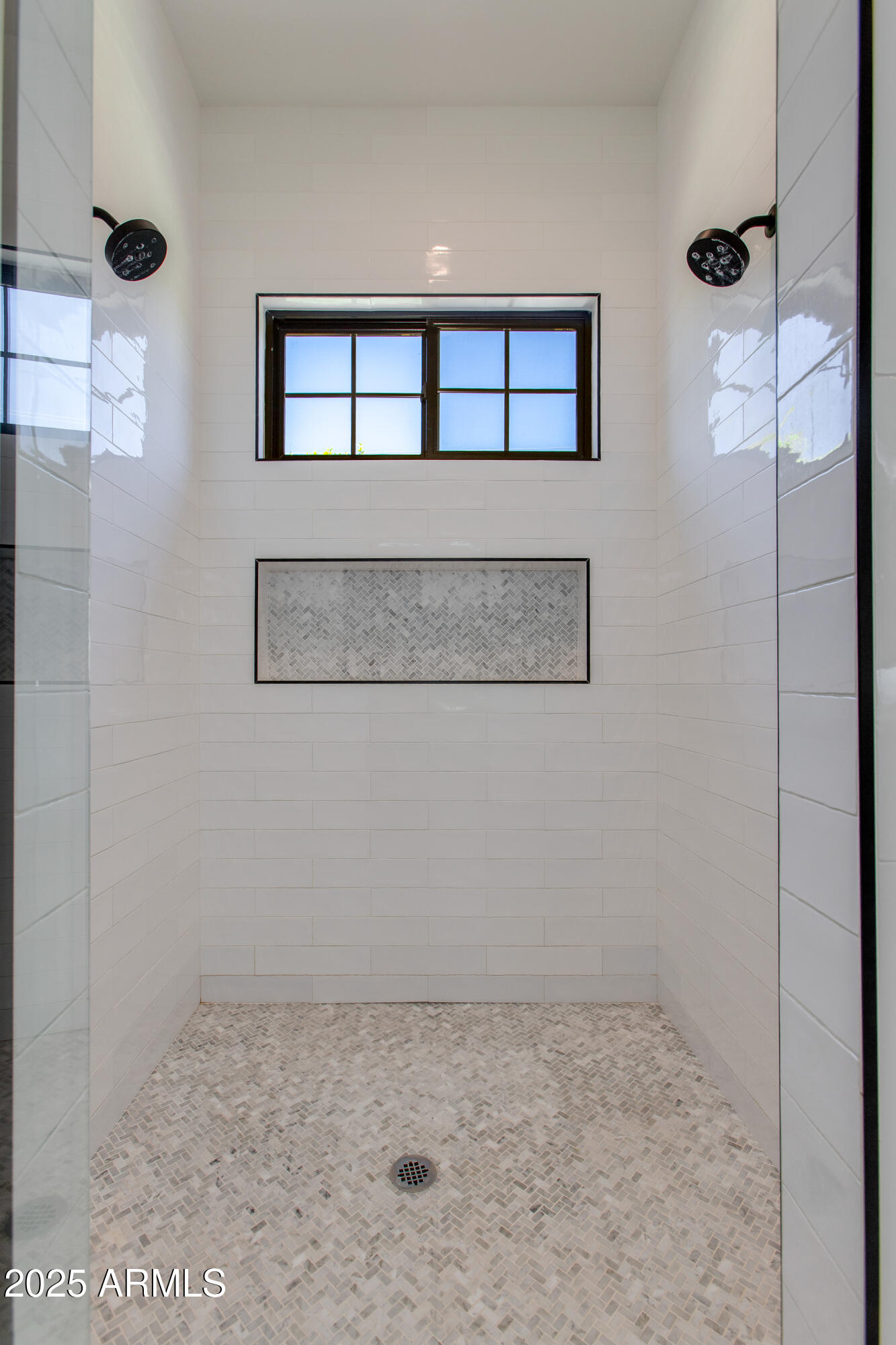 3802 E HIGHLAND Avenue