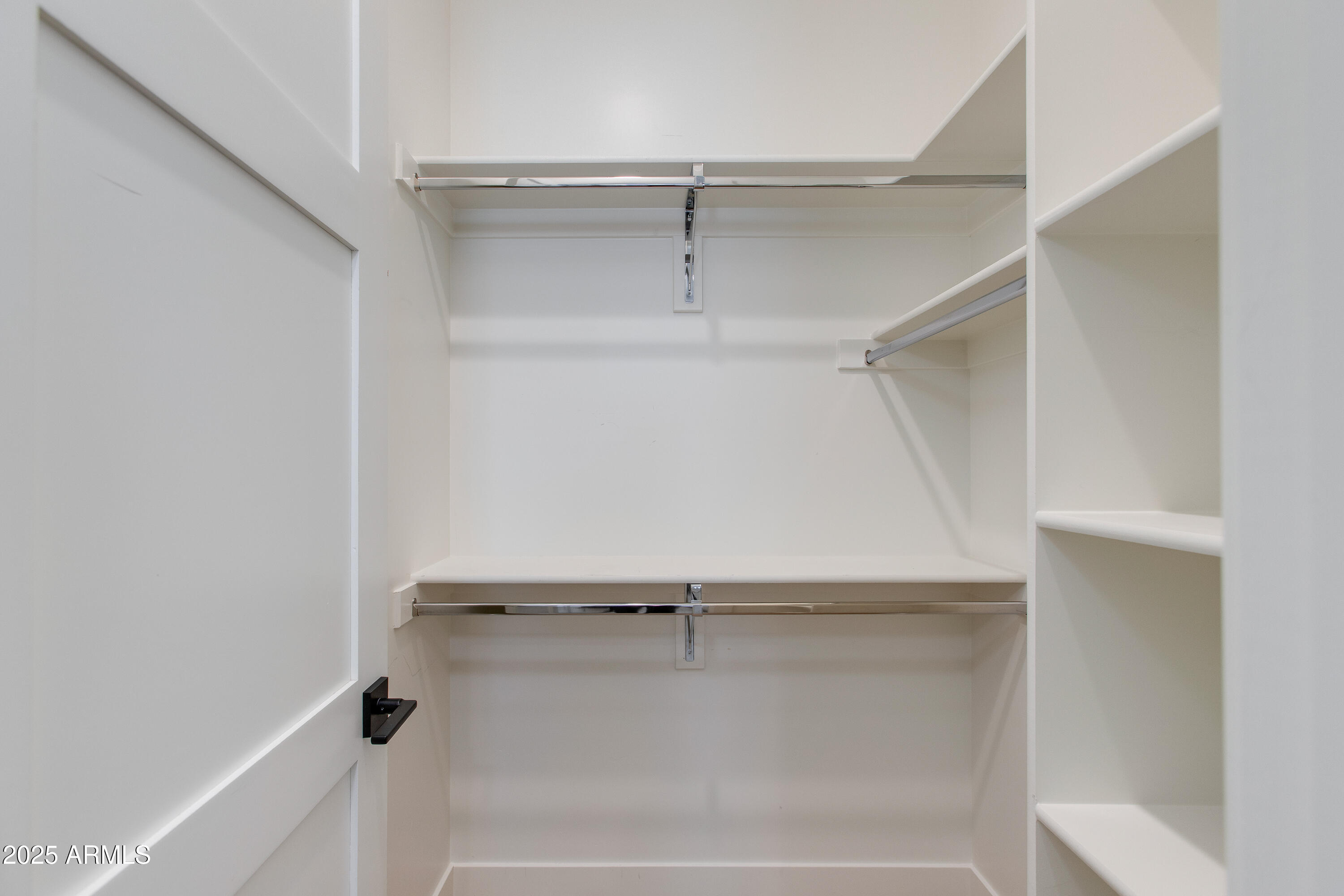 3802 E HIGHLAND Avenue