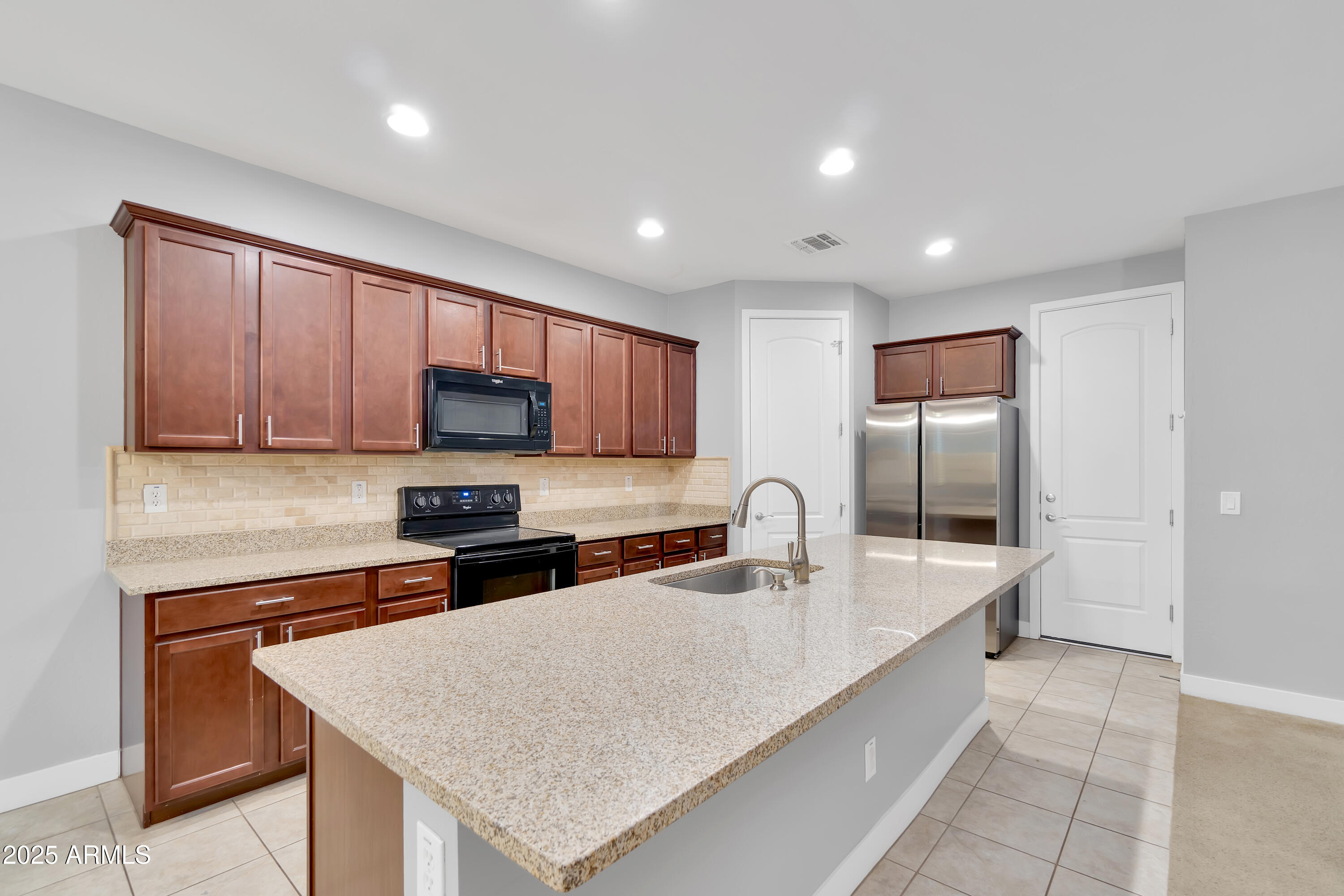 9766 E PALLADIUM Drive