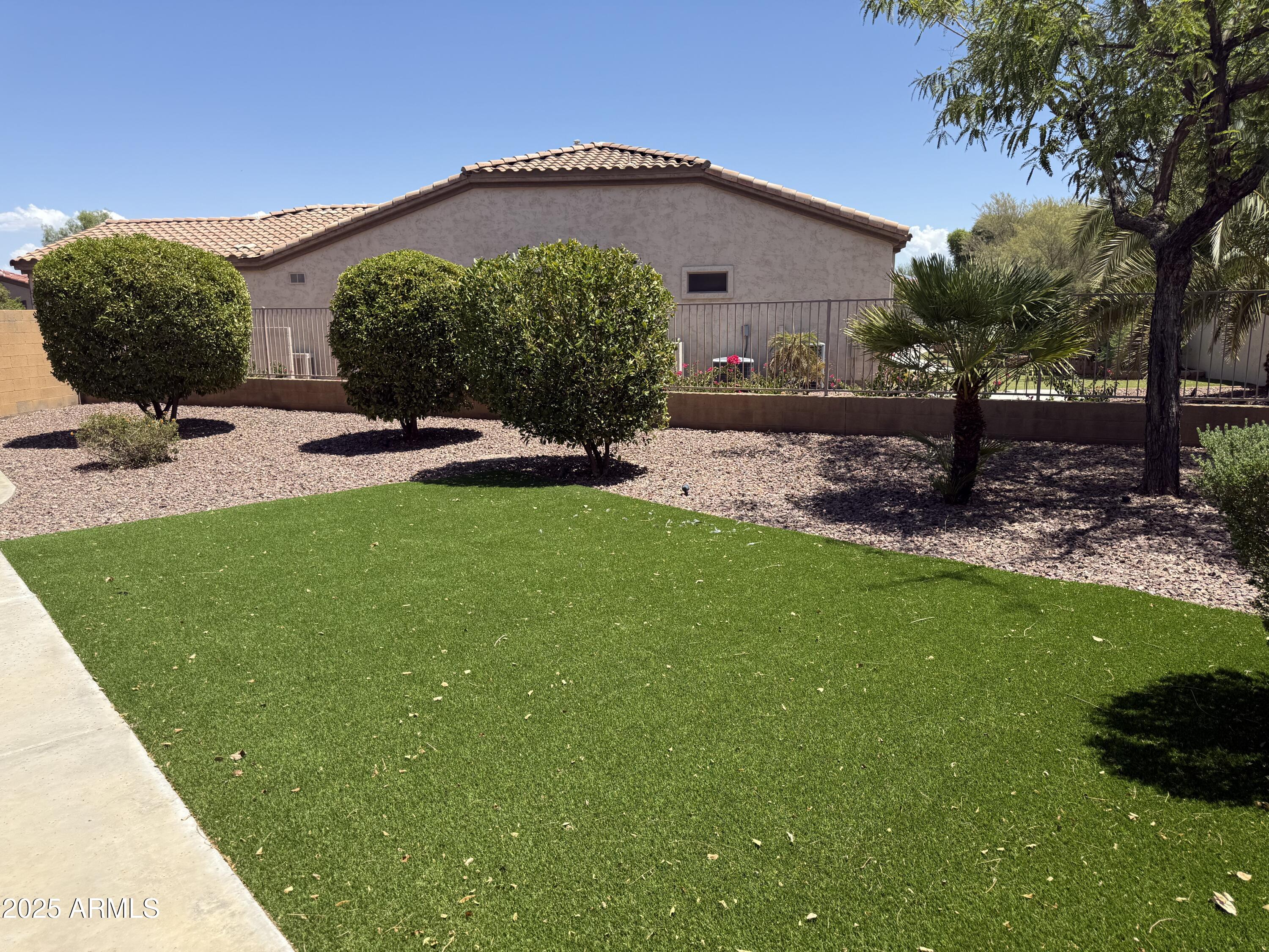 5338 S CITRUS Court