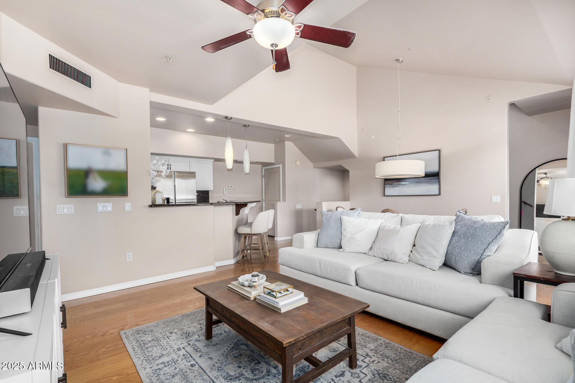 20660 N 40TH Street, 2056