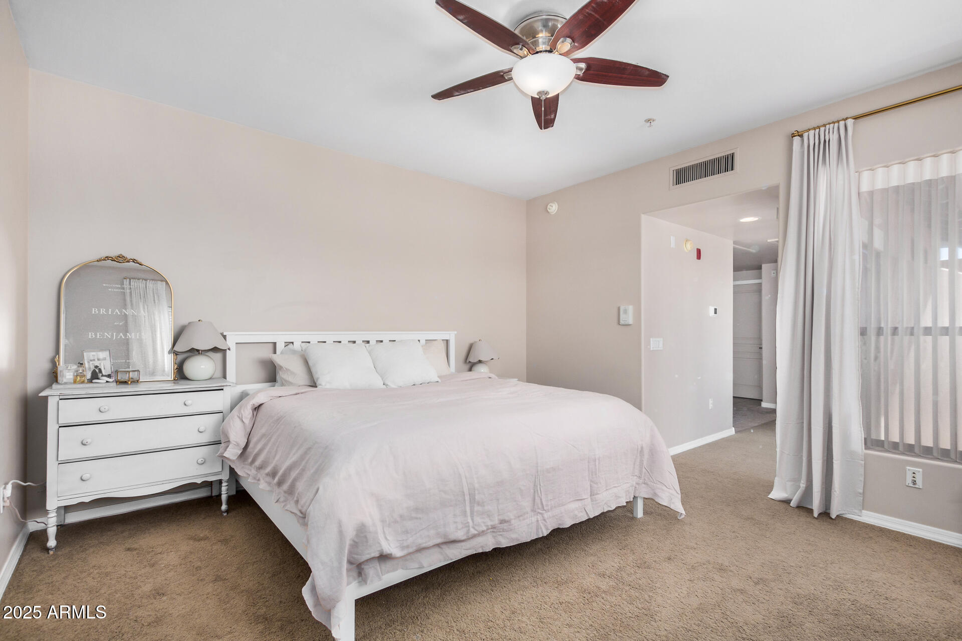 20660 N 40TH Street, 2056