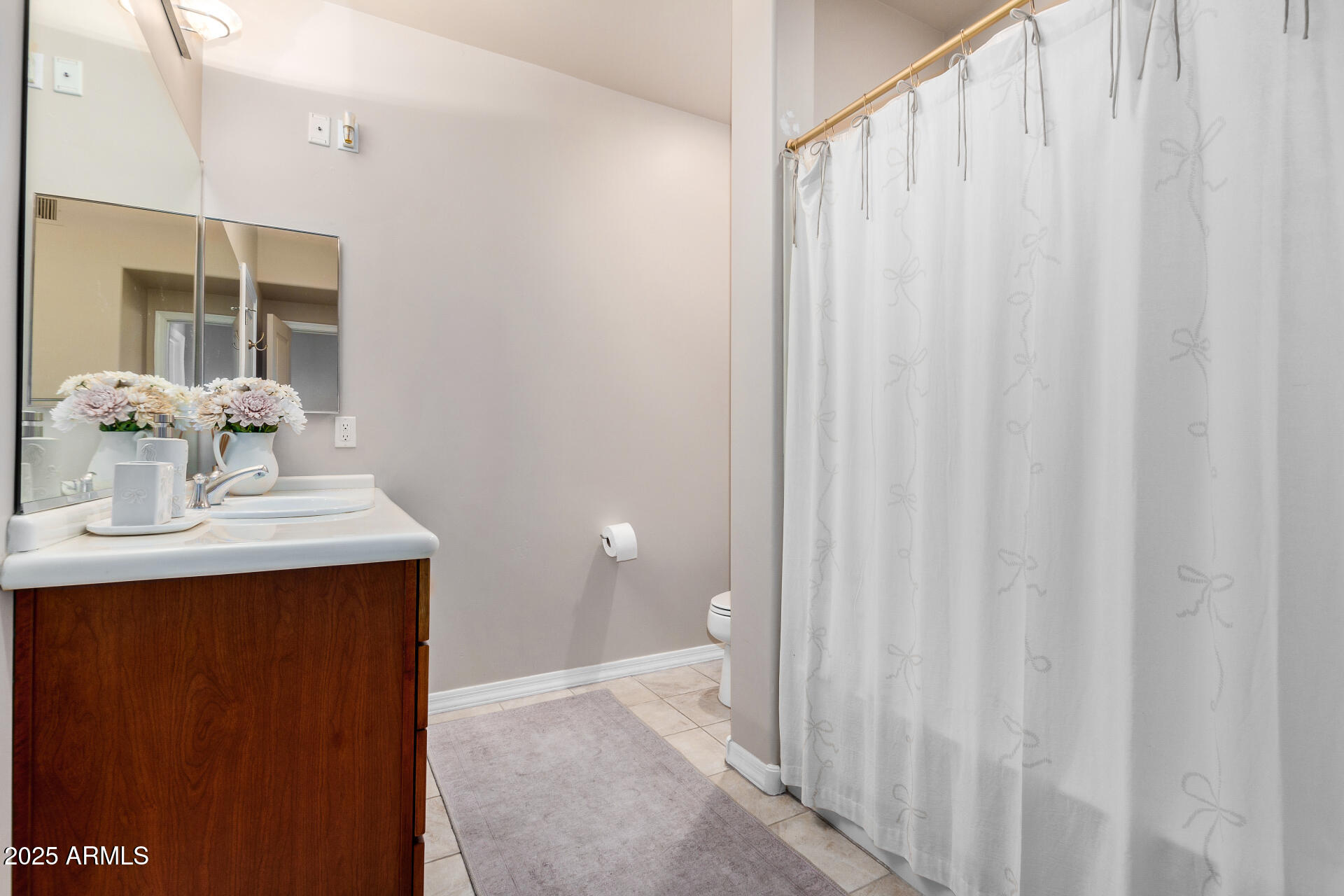 20660 N 40TH Street, 2056