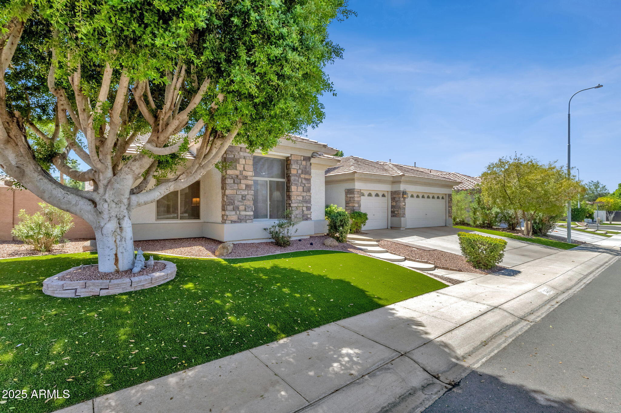 3763 S ROSEMARY Drive