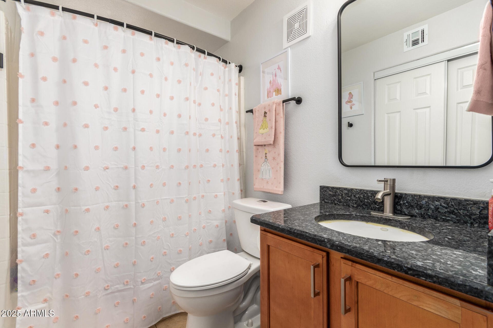 2401 E RIO SALADO Parkway 1196