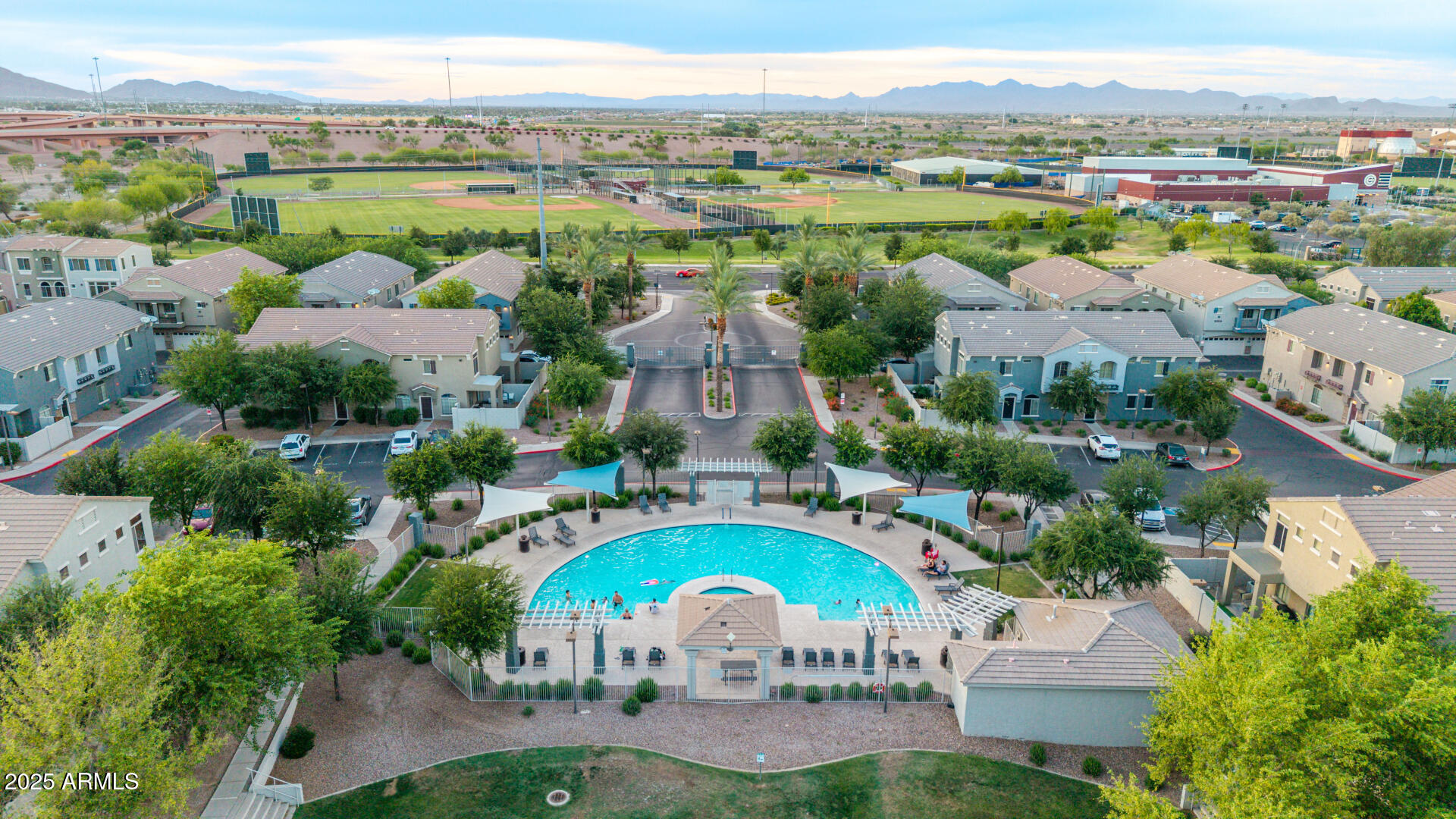2401 E RIO SALADO Parkway 1196