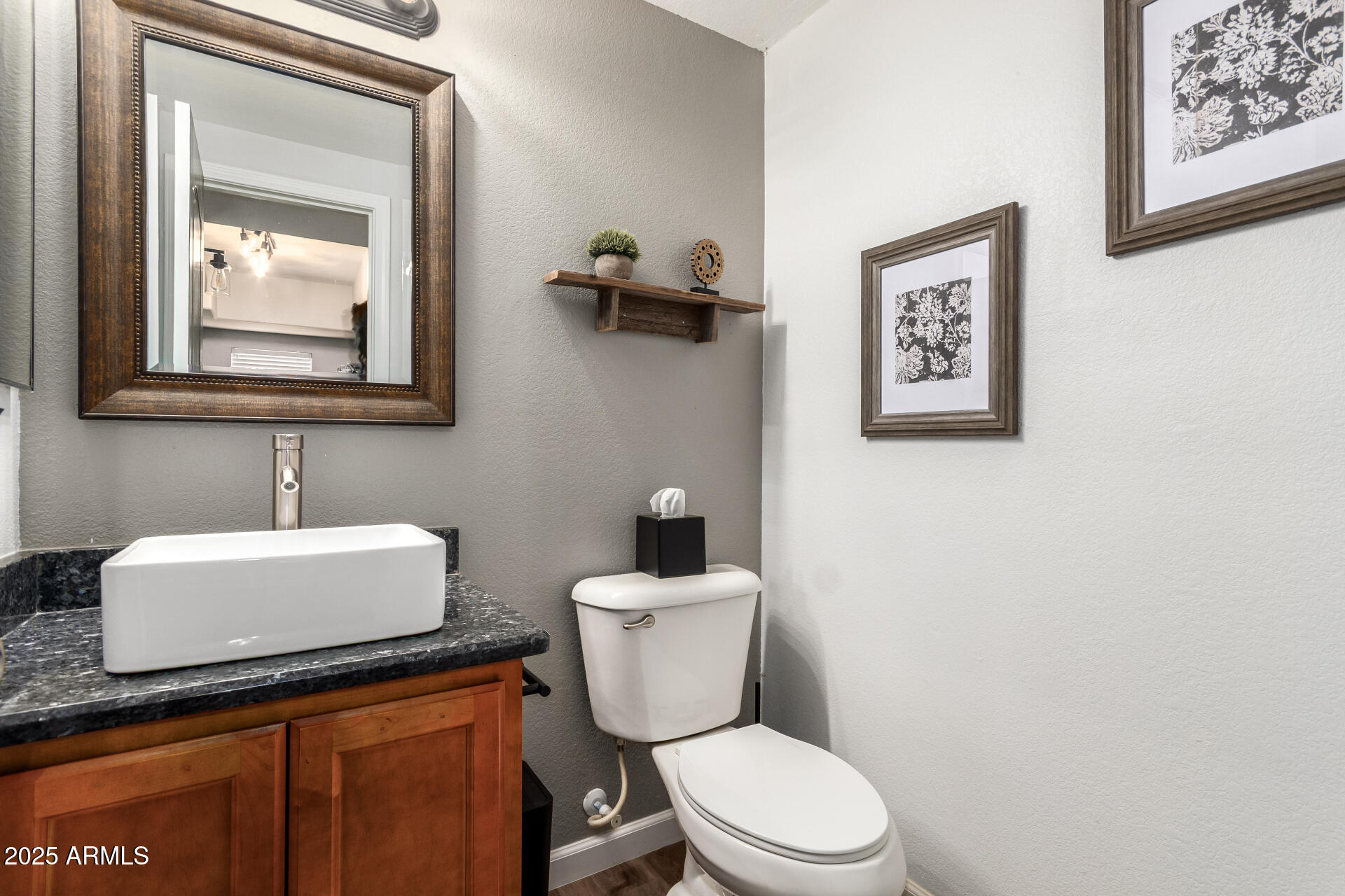 2401 E RIO SALADO Parkway 1196
