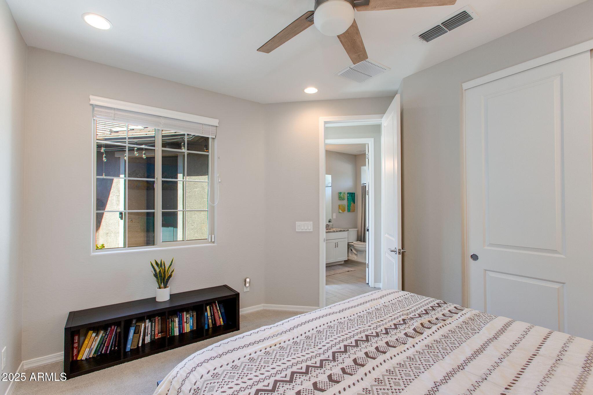 2528 E ALTA VISTA Road