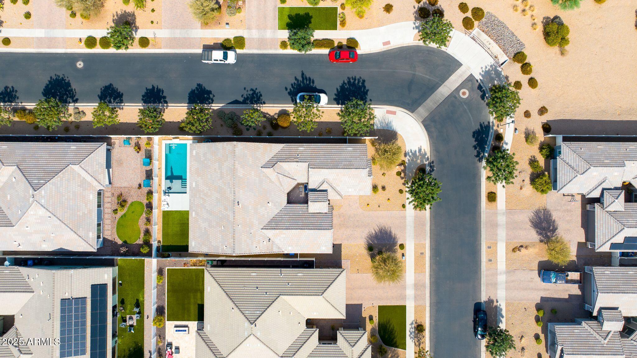 2528 E ALTA VISTA Road