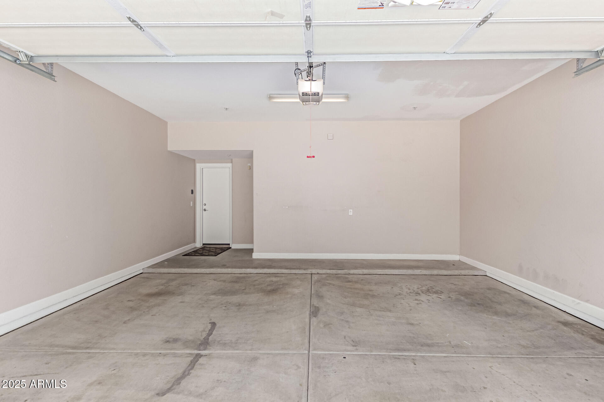 20750 N 87TH Street 2032