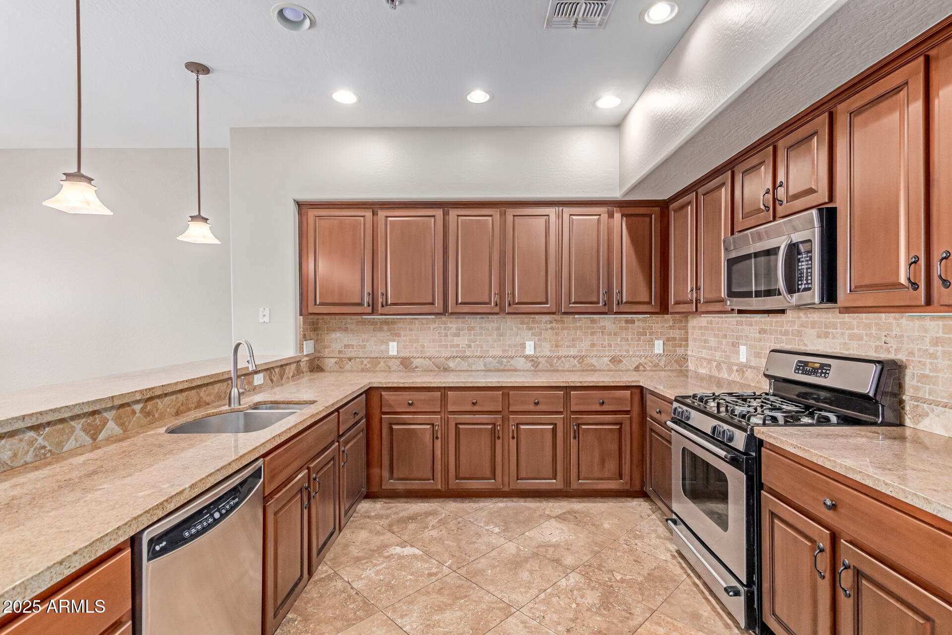 20750 N 87TH Street 2032