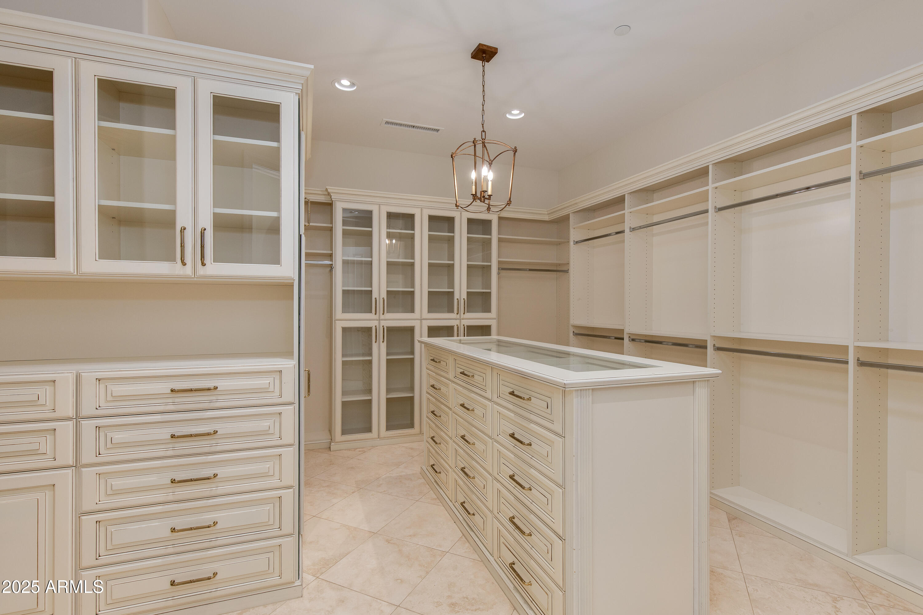 3905 E SIERRA VISTA Drive