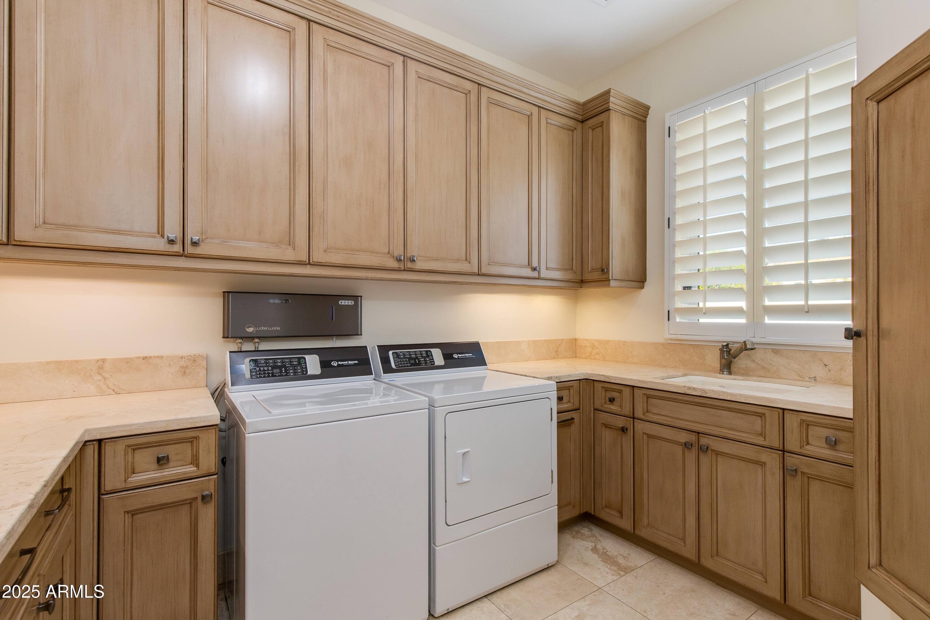 3905 E SIERRA VISTA Drive