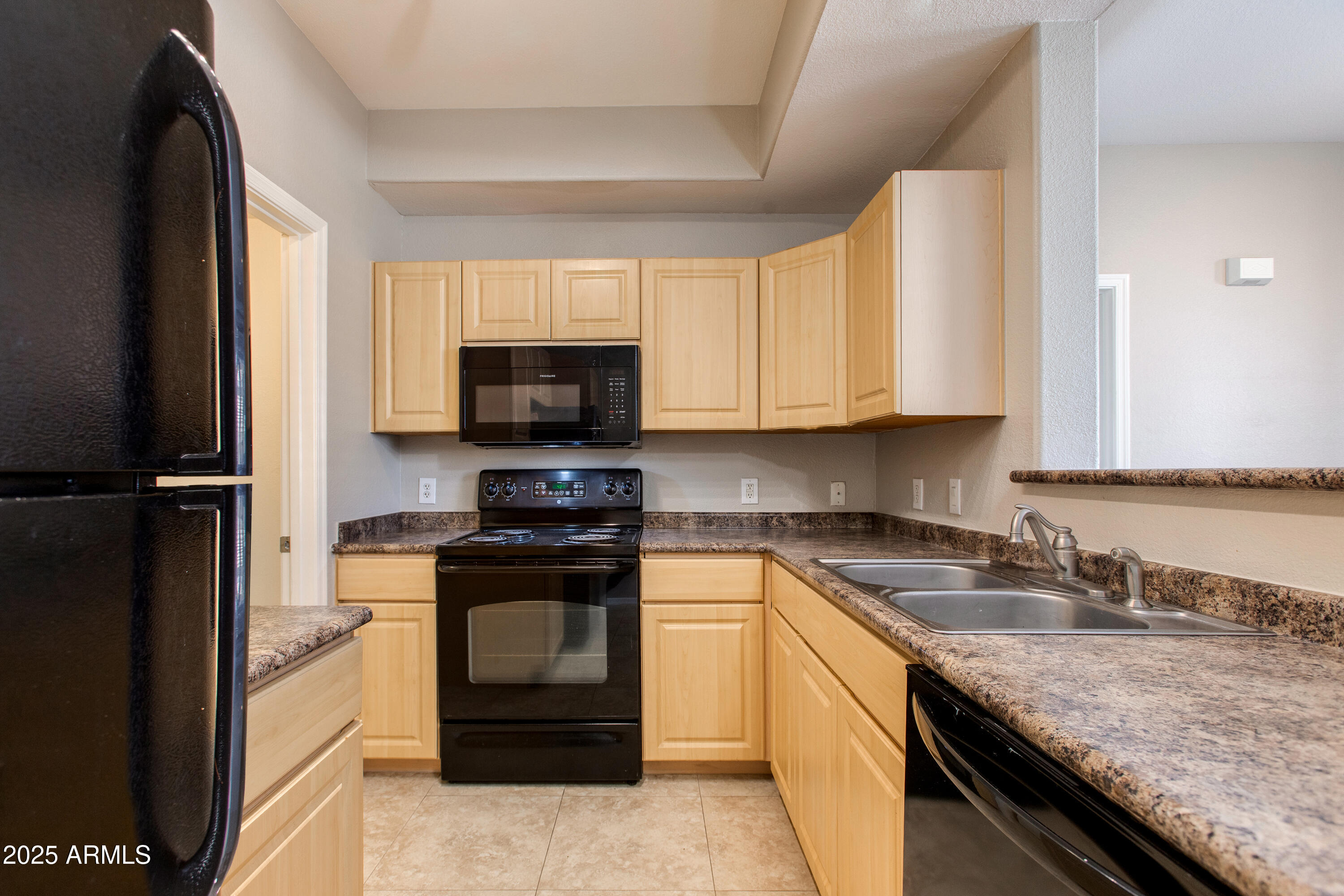 5303 N 7TH Street, 206