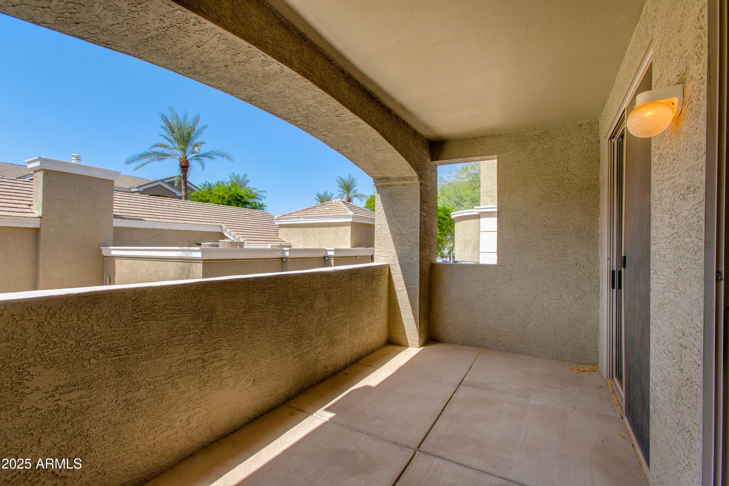 5303 N 7TH Street, 206