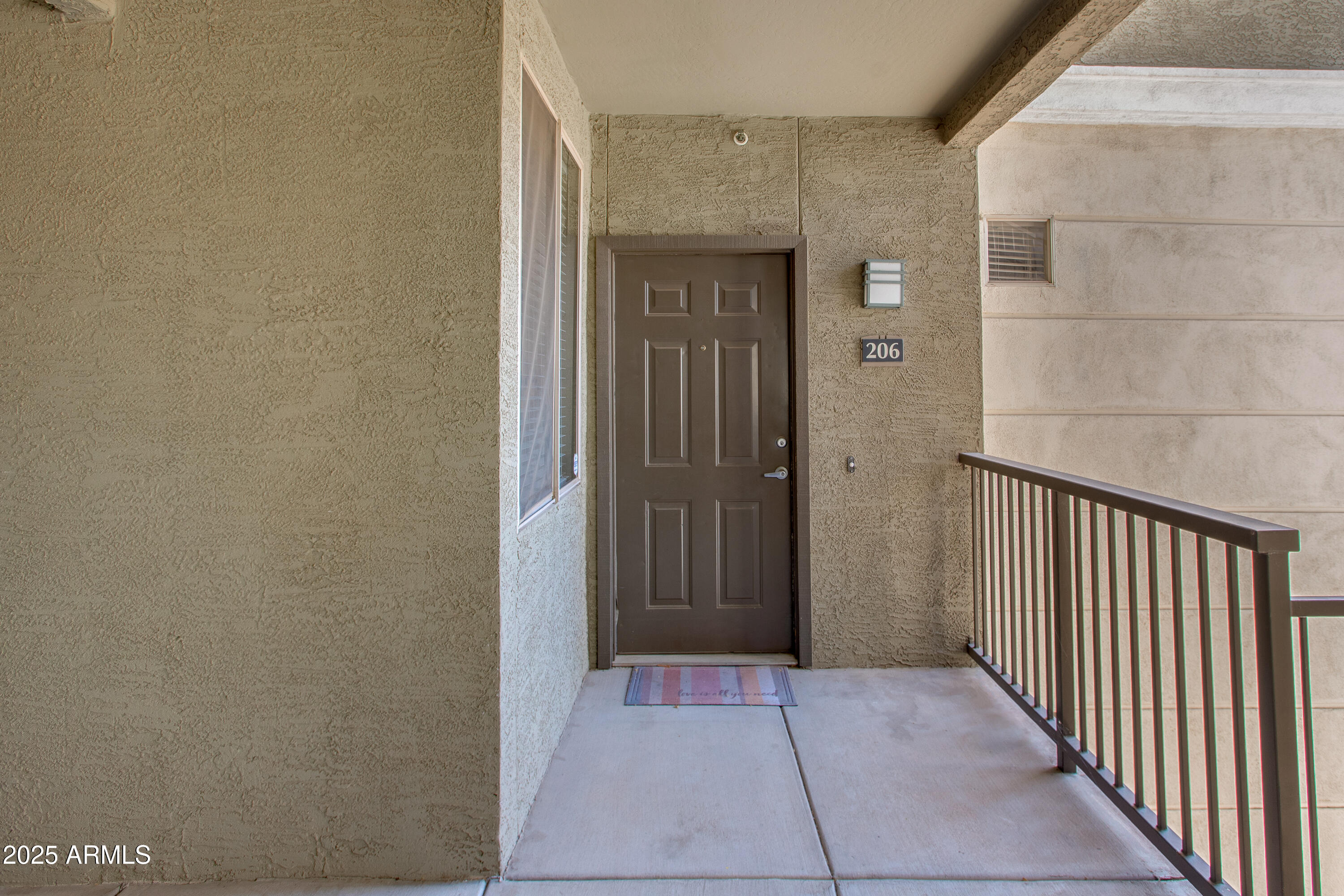 5303 N 7TH Street, 206