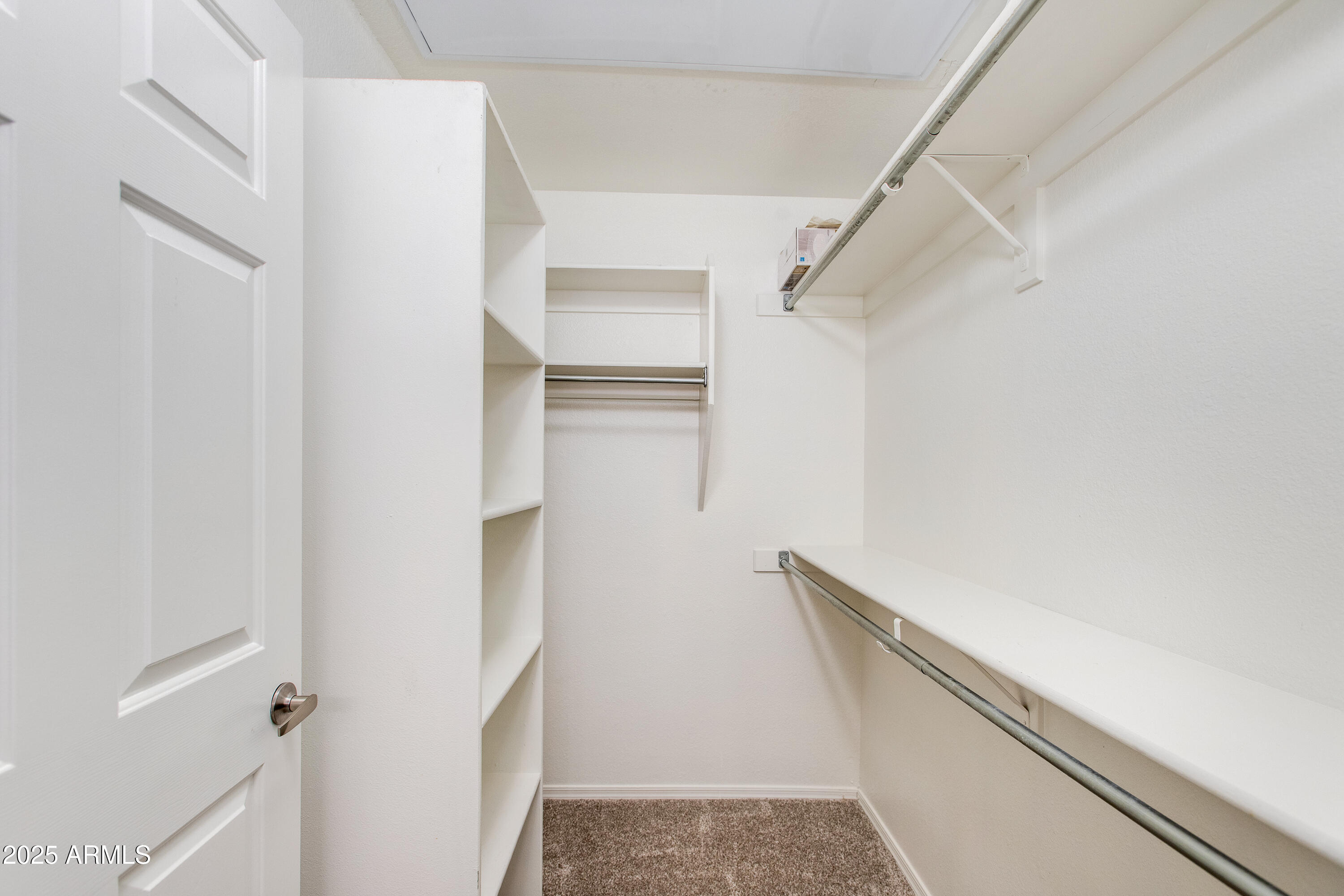 5303 N 7TH Street, 206