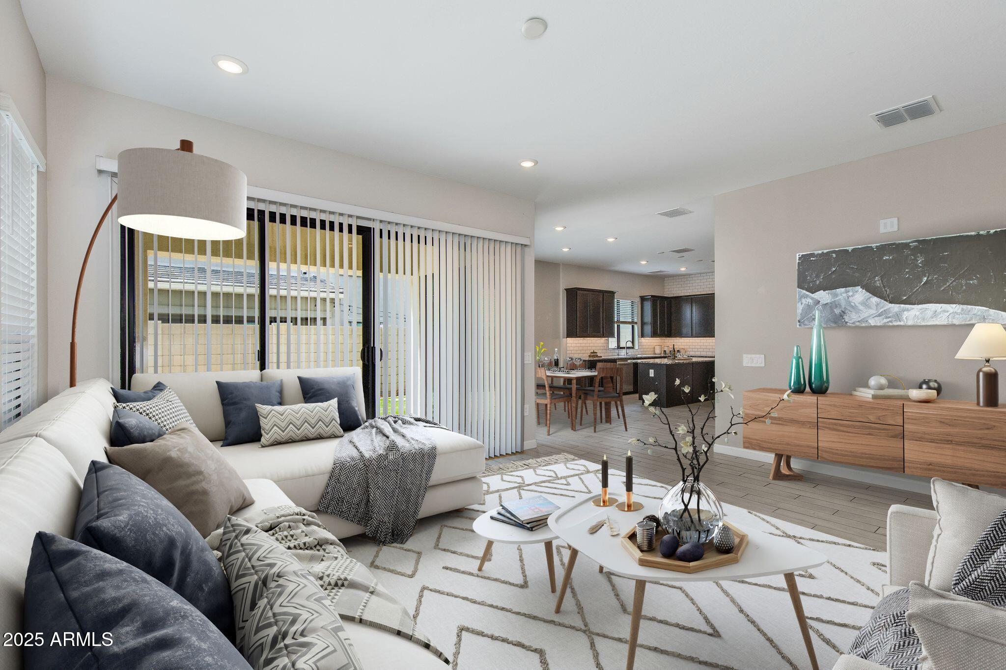 4819 E PADDOCK Place