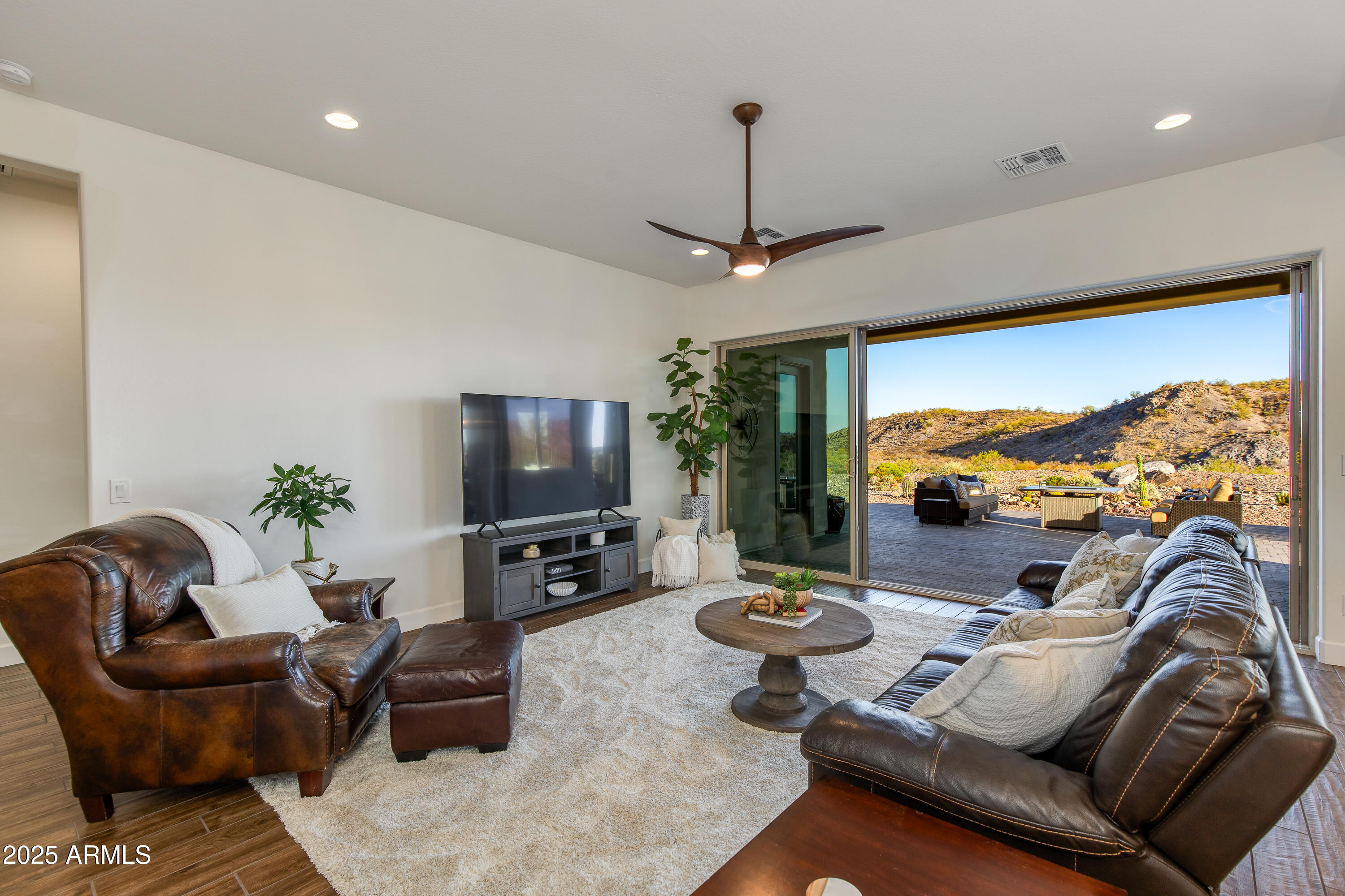 4155 COPPERHEAD Drive