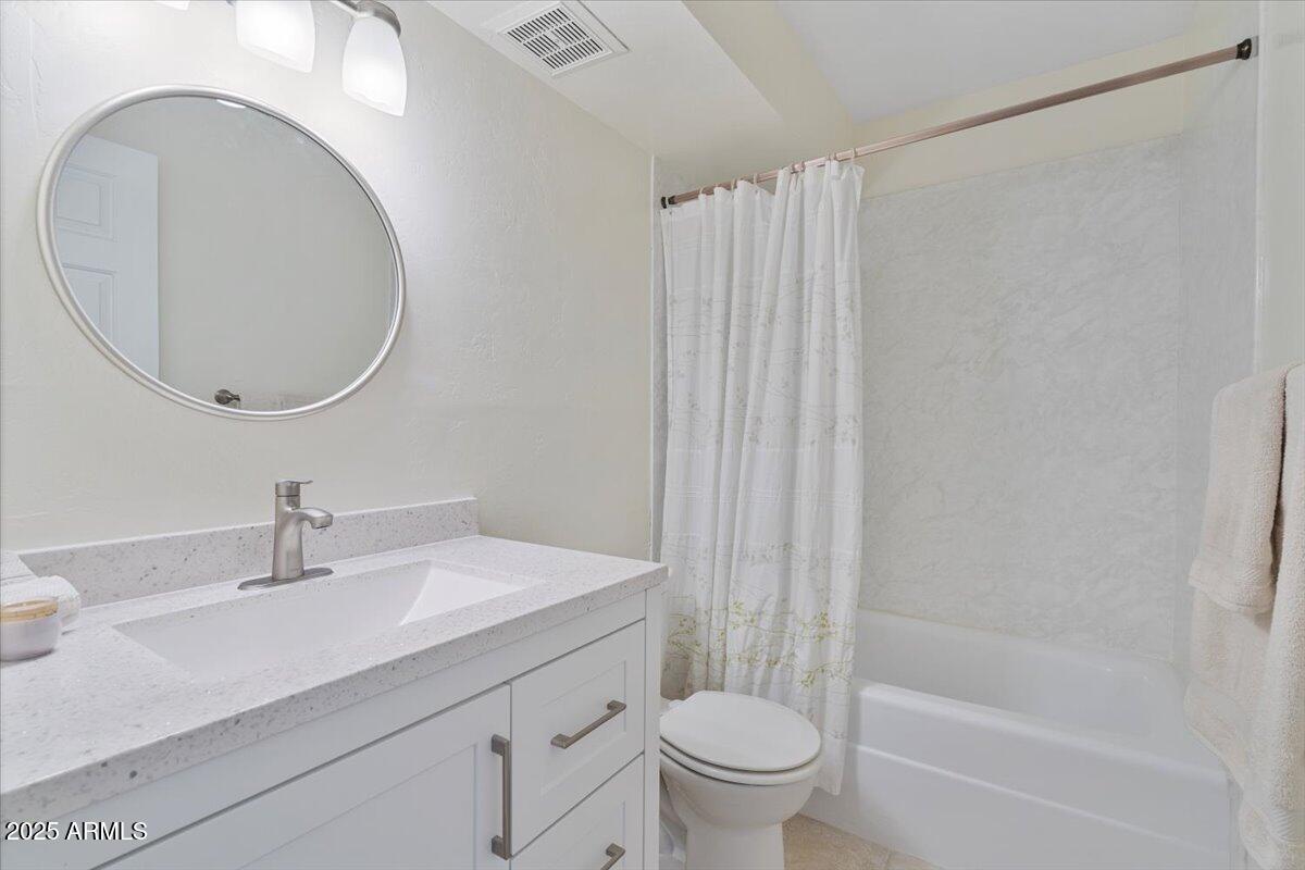 2959 N 68TH Place, 103