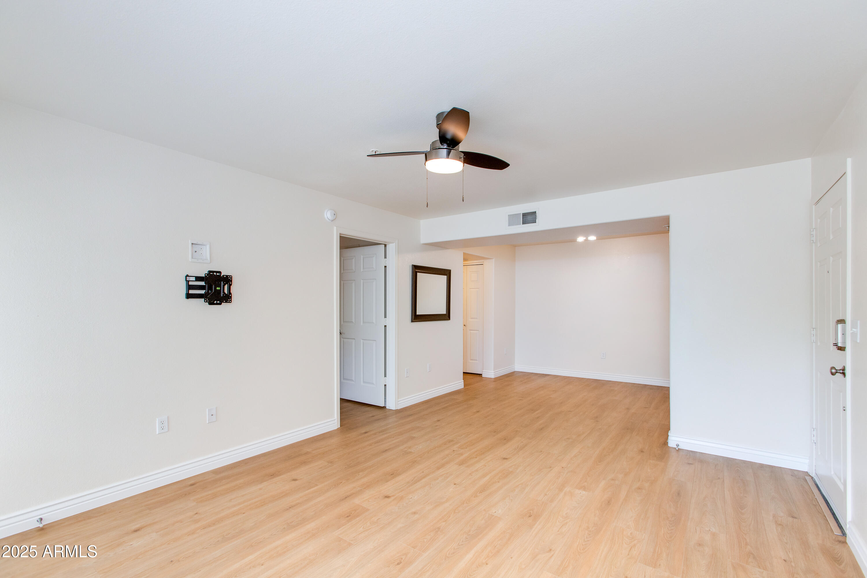 9990 N Scottsdale Road, 1038