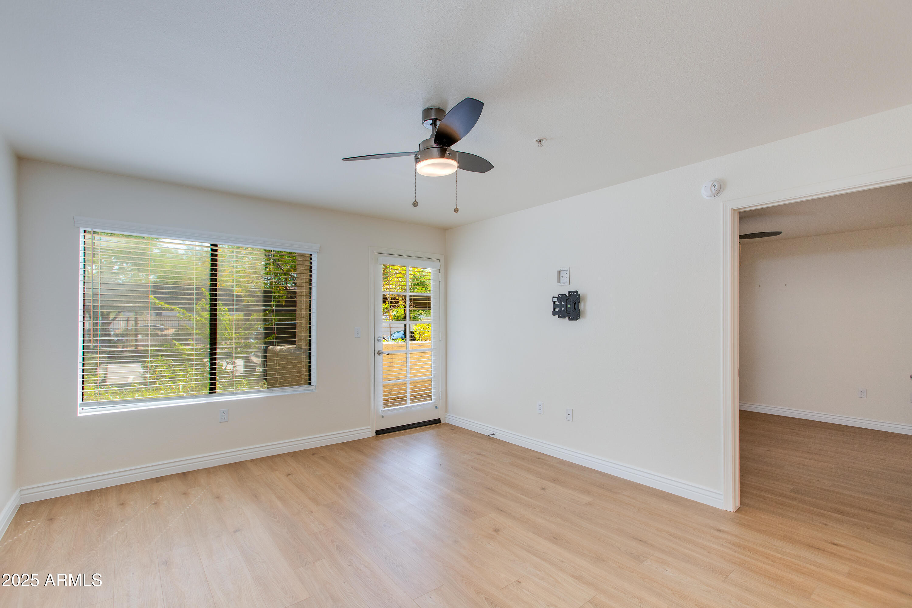 9990 N Scottsdale Road, 1038