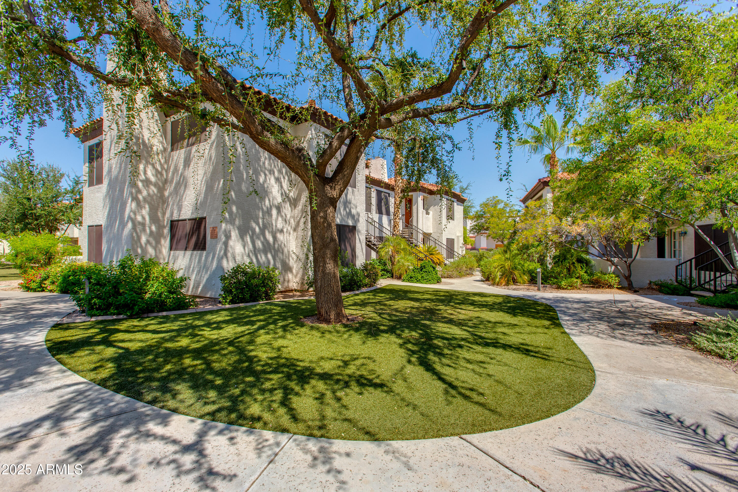 9990 N Scottsdale Road, 1038