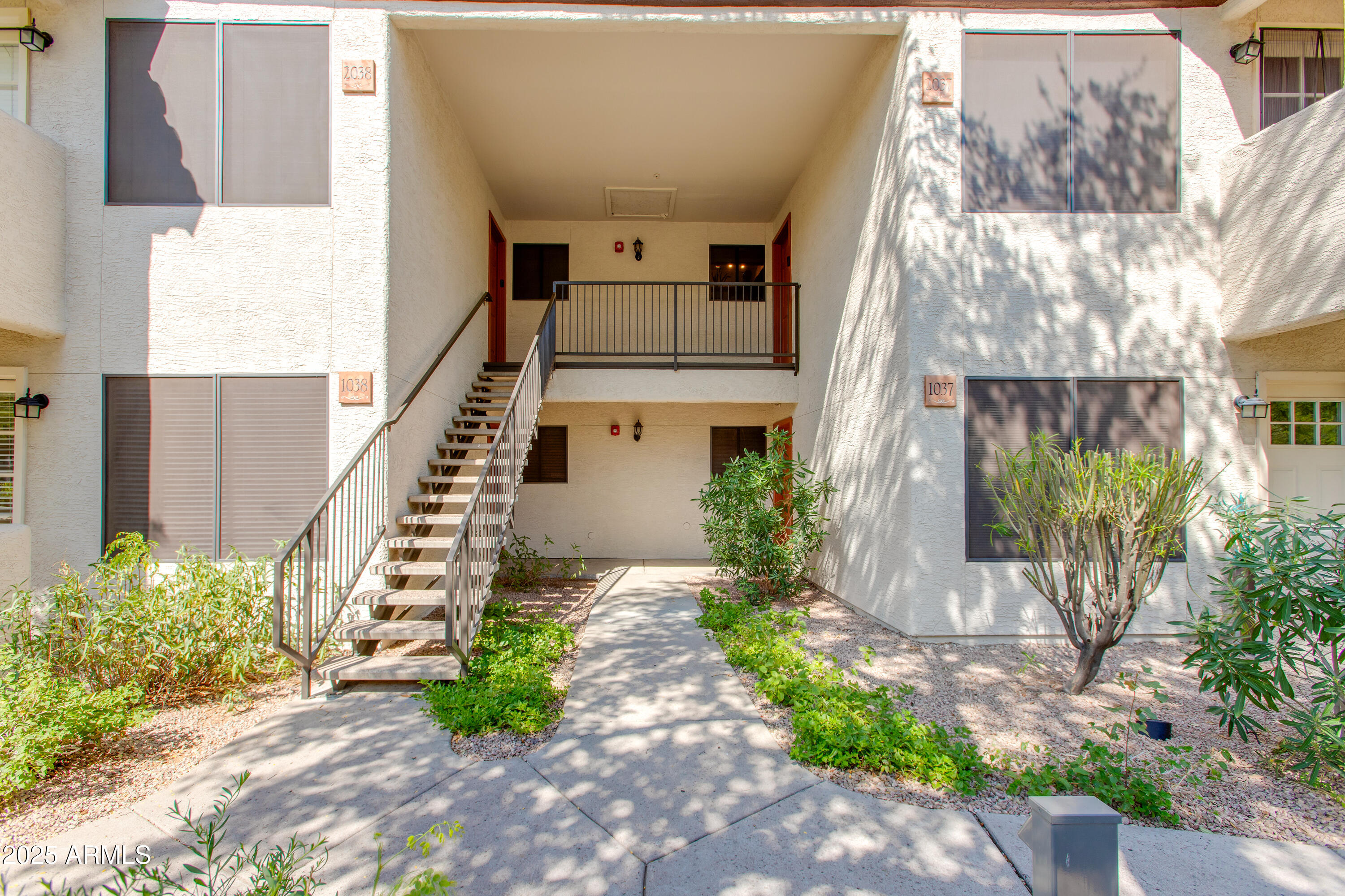 9990 N Scottsdale Road, 1038