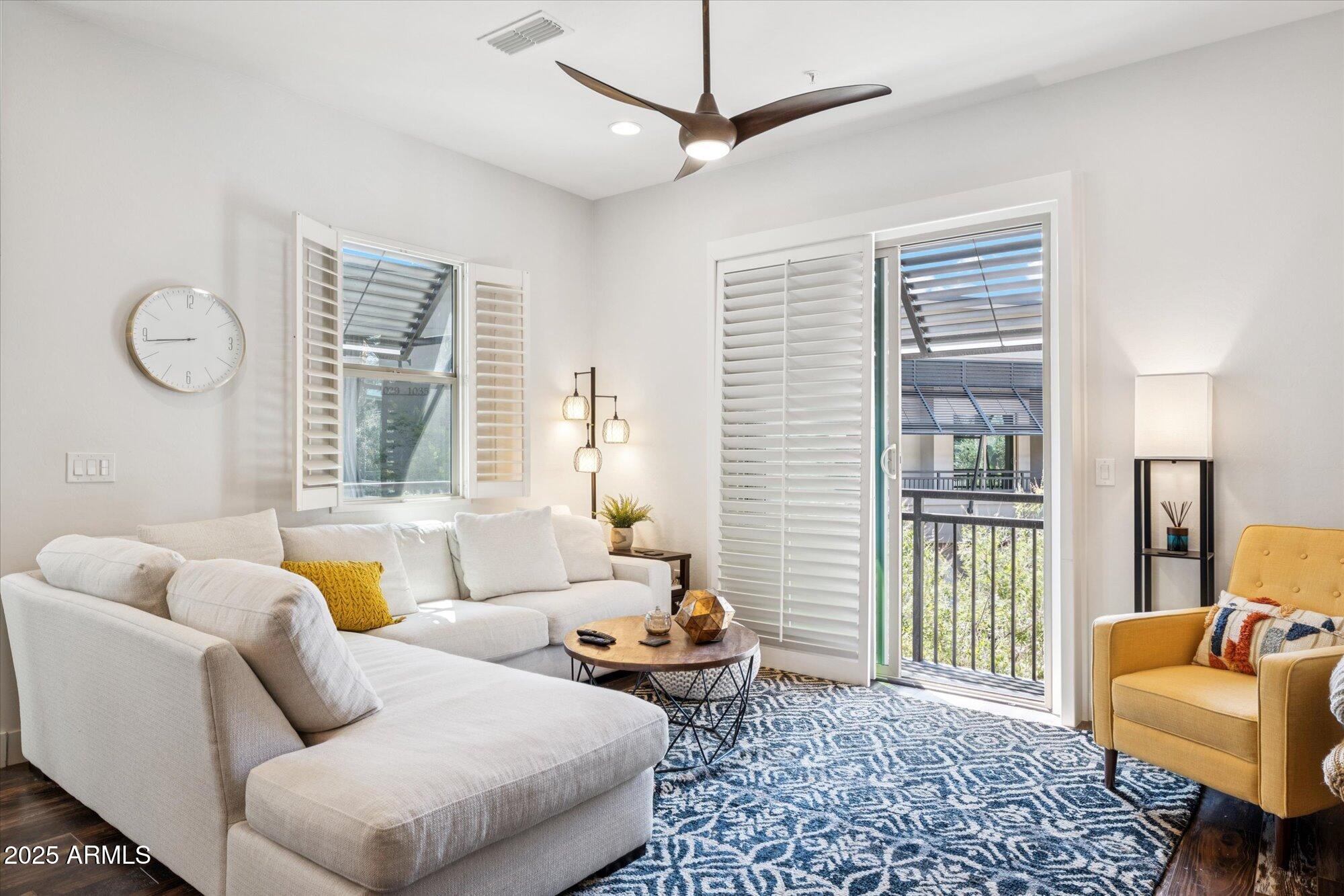 6565 E THOMAS Road, 1047